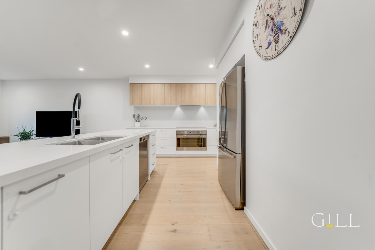 4-bedroom unit at 35 KINROSS PARADE, Clyde North VIC 3978, Casey, Victoria