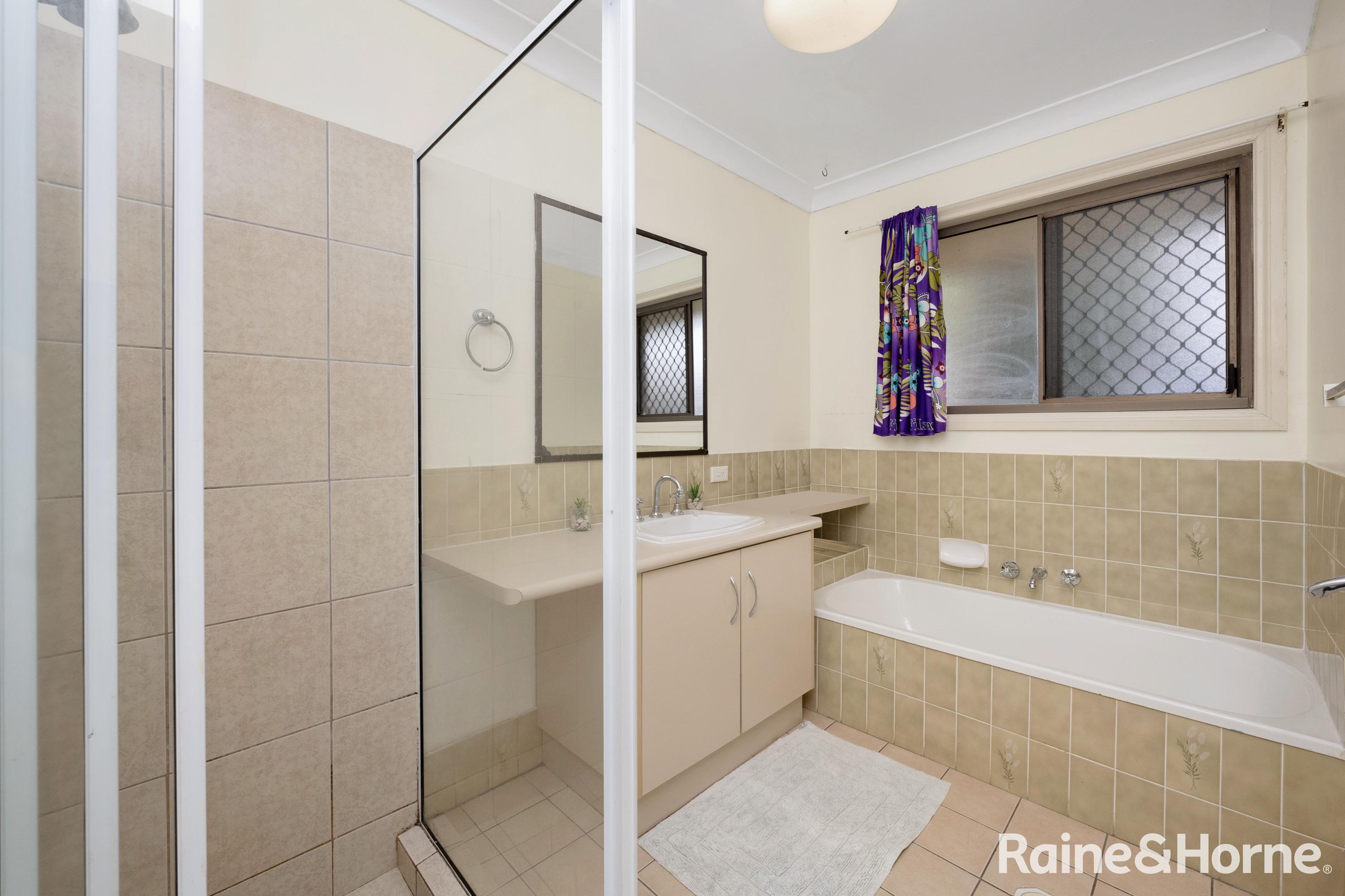 11 Huntington Court, Kirwan, QLD 4817 - Image 8