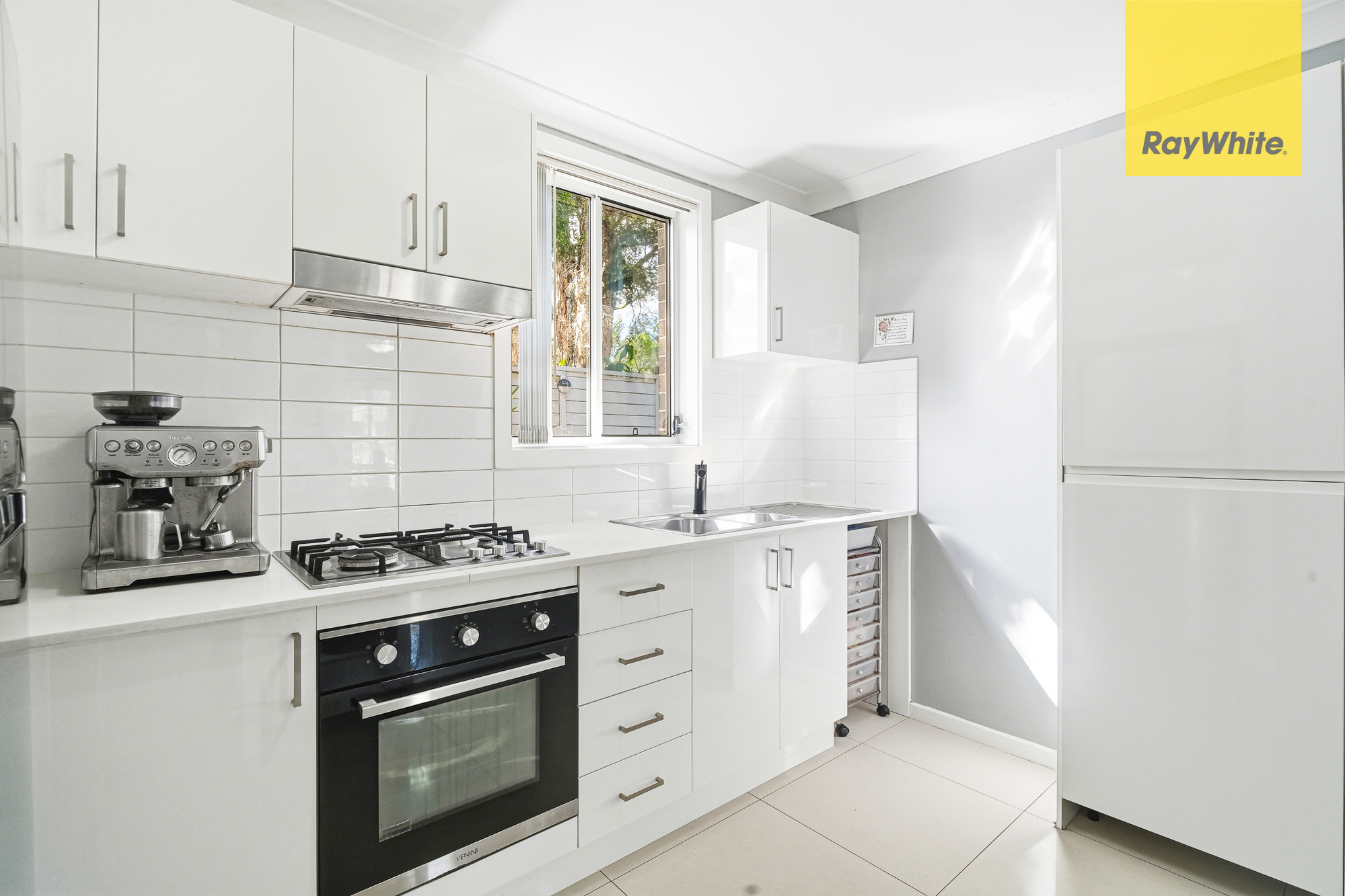 5 32 CANBERRA STREET, OXLEY PARK NSW 2760 - Image 7