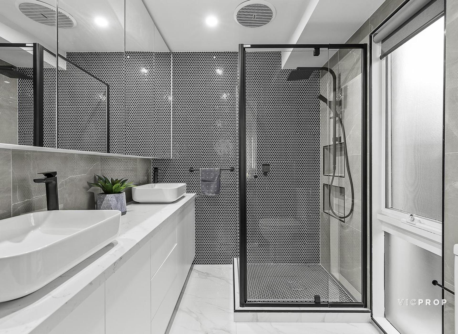 13 Dampier Court, Epping, VIC 3076 - Image 7