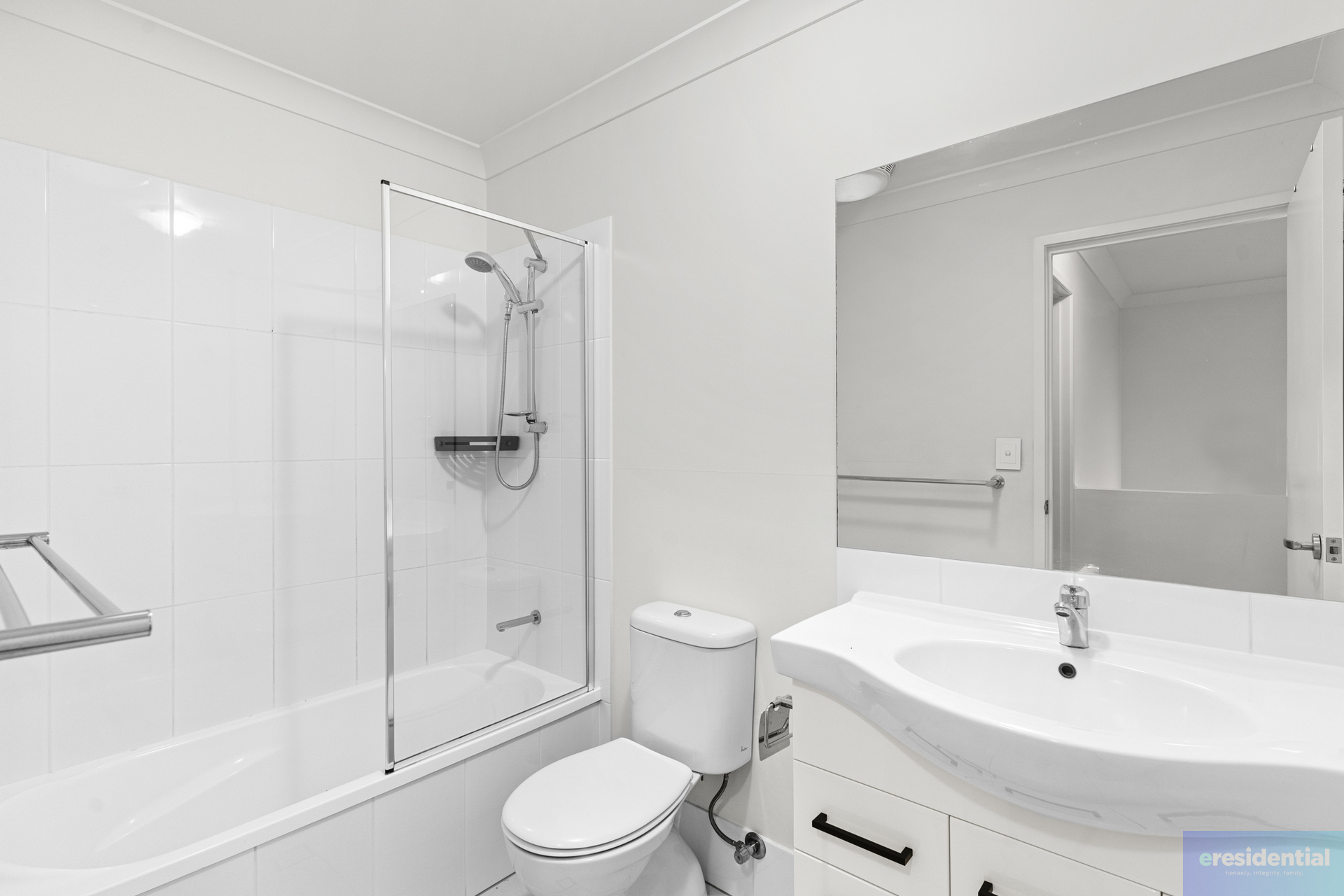 3-bedroom unit at 220/85 Nottingham Road, Calamvale, Qld, 4116, , Queensland