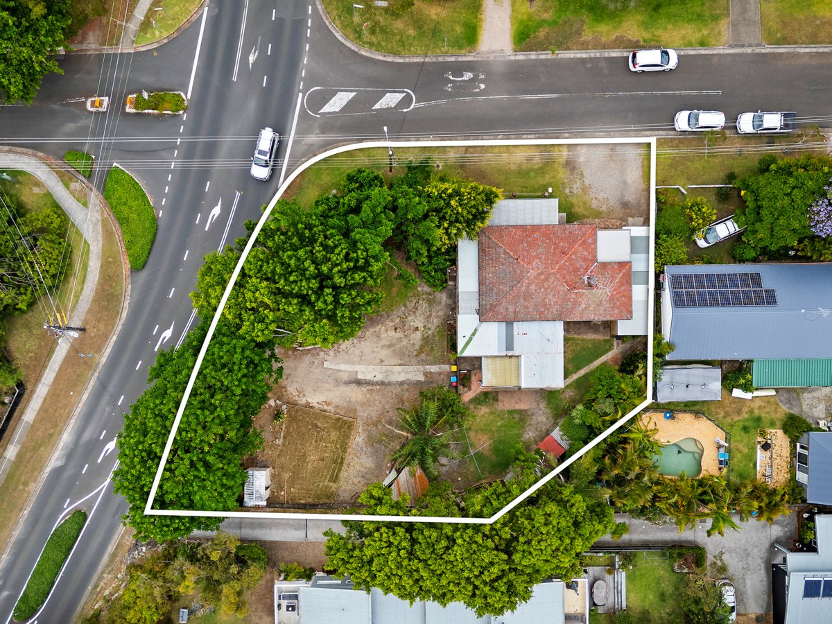 8 Merridong Road, Elanora Heights, NSW 2101 - Image 8