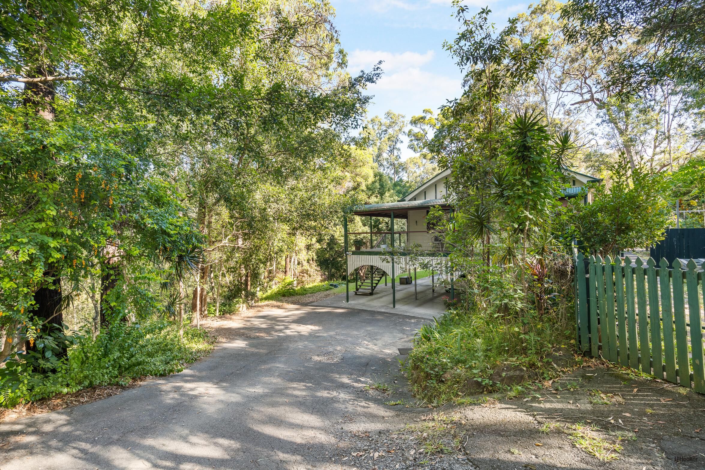 4-bedroom house at 11 KOOMBAHLA DRIVE, Tallebudgera QLD 4228, Gold Coast, Queensland