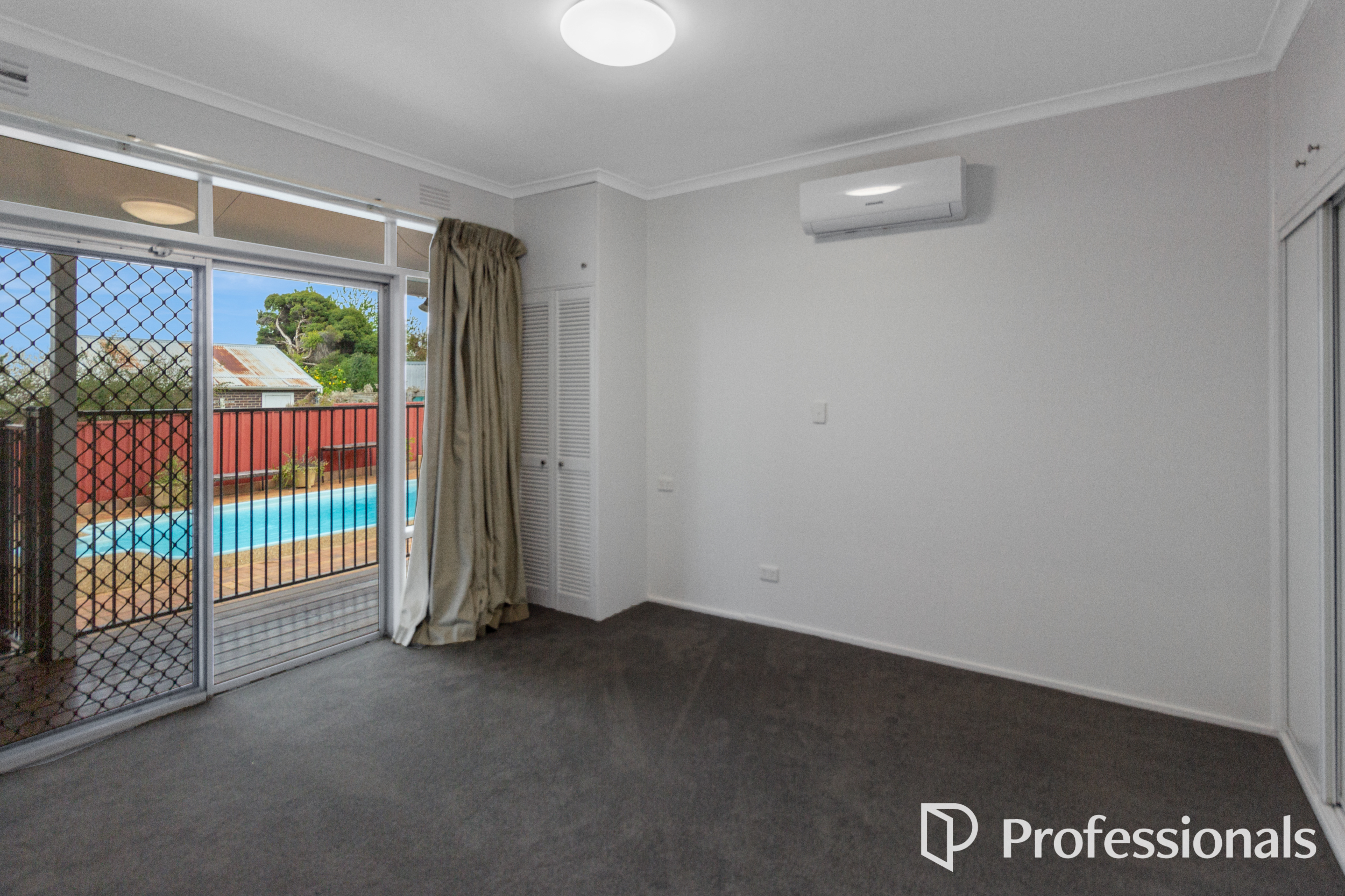 20 Plumpton Road, Kooringal, NSW 2650 - Image 8