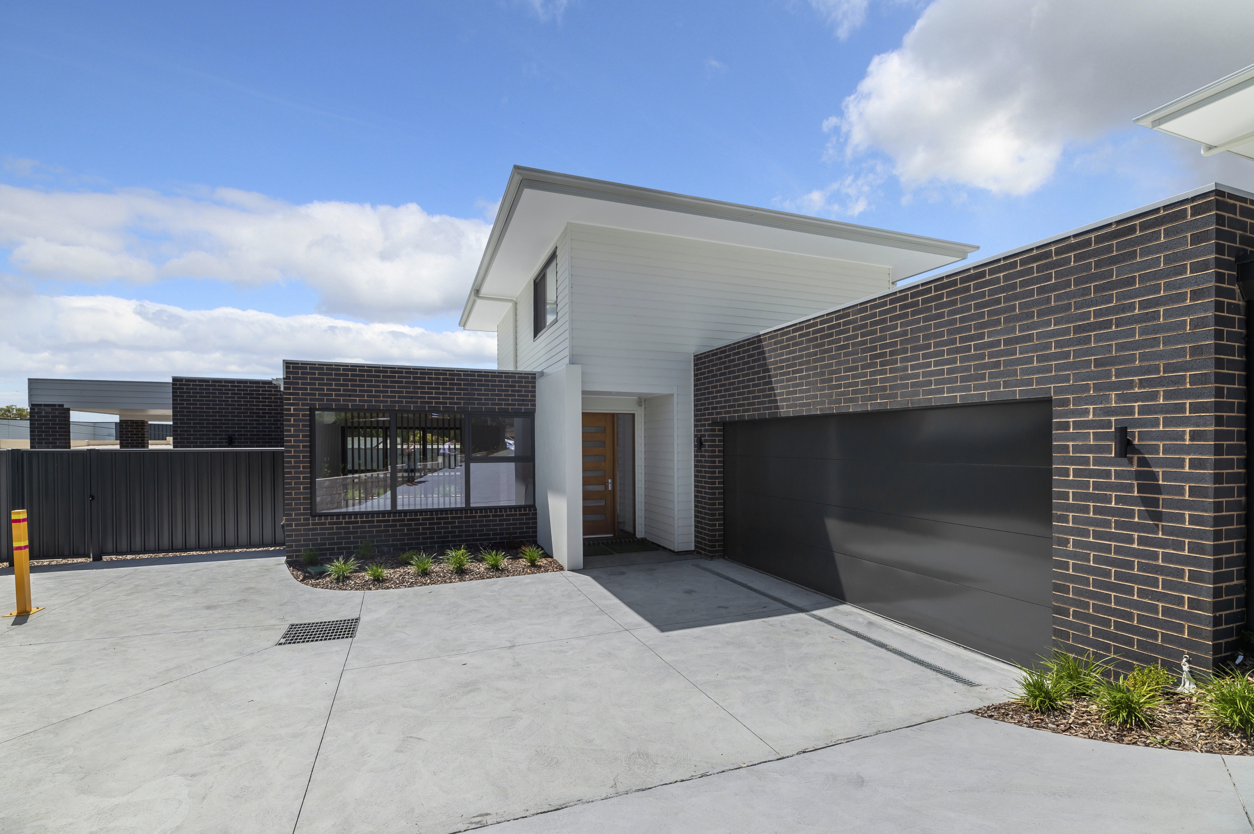 3-bedroom unit at 3/8 Aurora Close, Mawson, ACT 2607, Unincorporated Act, Australian Capital Territory
