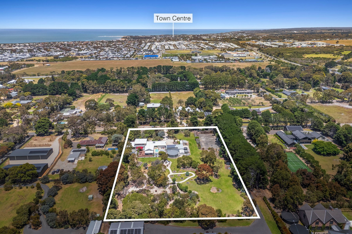 15 Aquarius Avenue, Torquay, VIC 3228 - Image 4