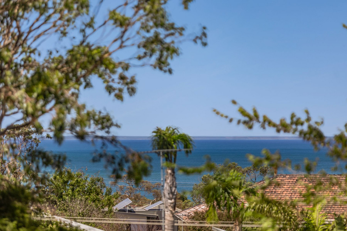 2 Gogoll Crescent, Torquay, VIC 3228 - Image 2