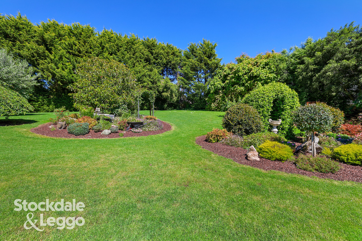 5-bedroom house at 6 Josephine Crescent, Mirboo North, VIC 3871, South Gippsland, Victoria