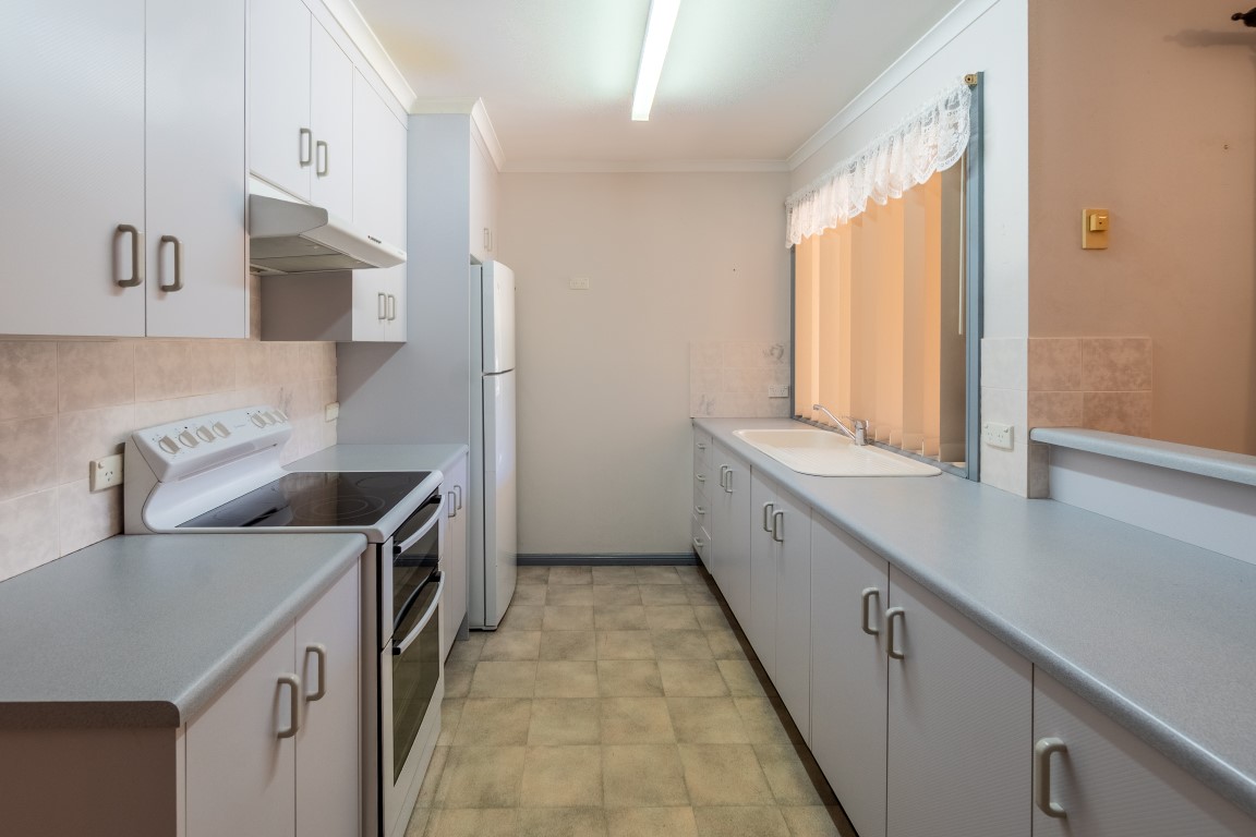 91 POLARIS STREET, Temora NSW 2666 - Image 8