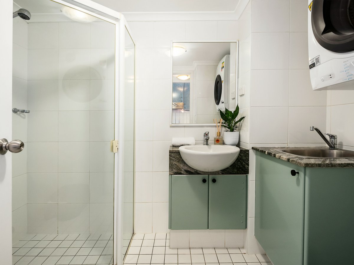 2 18-20 WATERLOO STREET, NARRABEEN NSW 2101 - Image 5