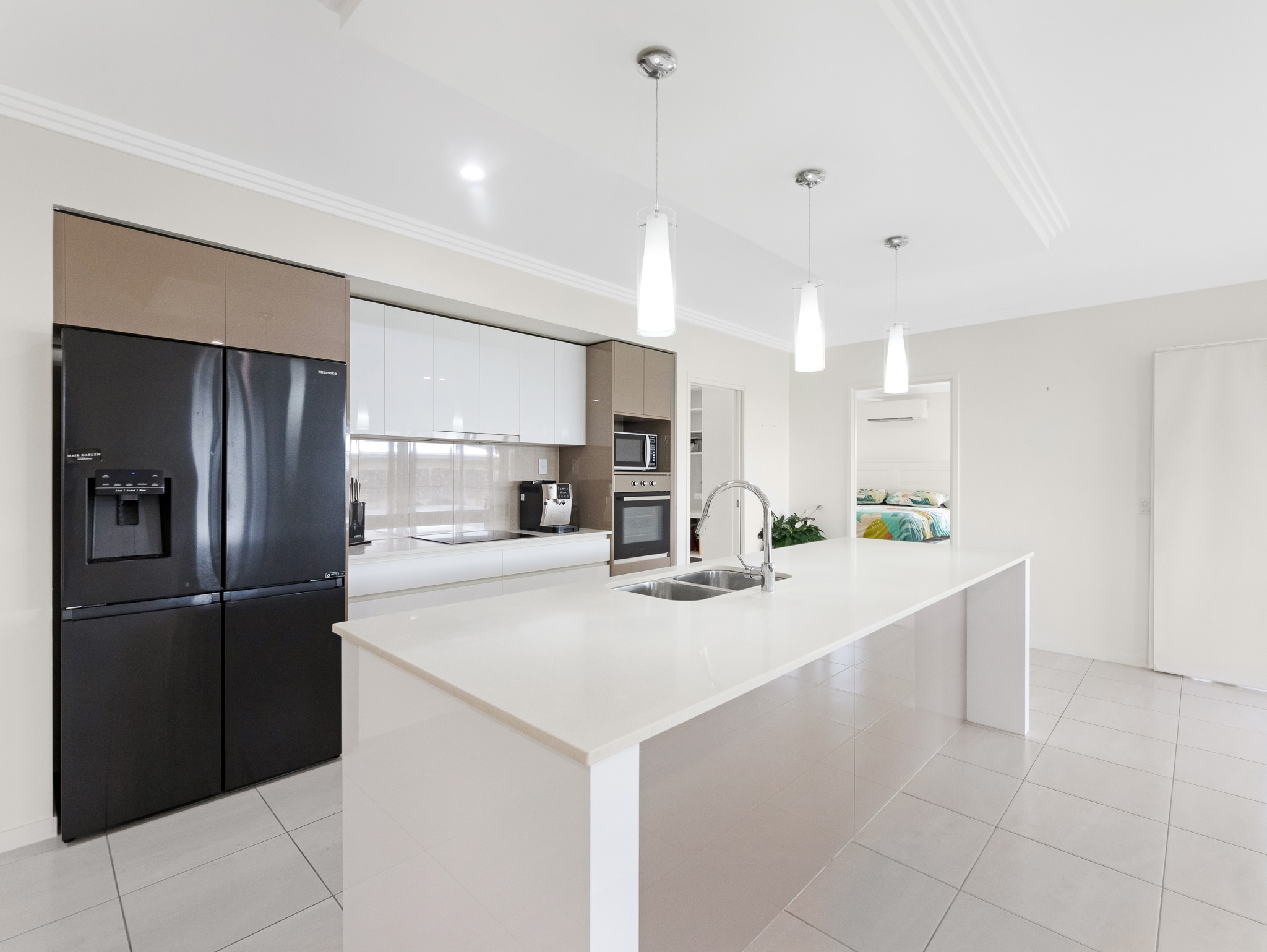 19 Tina Drive, Urangan, QLD 4655 - Image 7