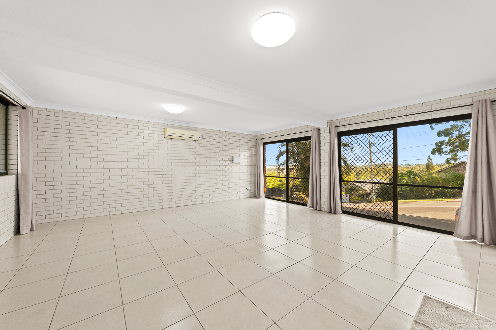 85 DENNIS ROAD, Springwood QLD 4127 - Image 7