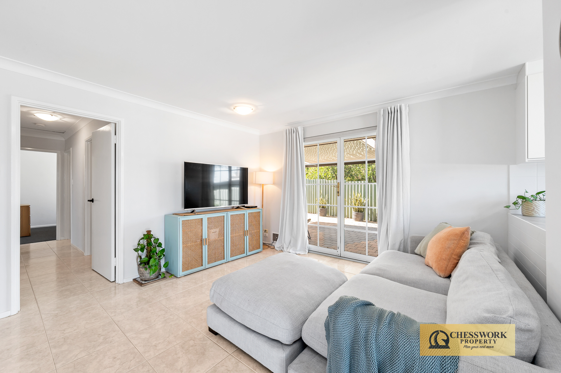 11 Tremont Place, Craigie, WA 6025 - Image 8