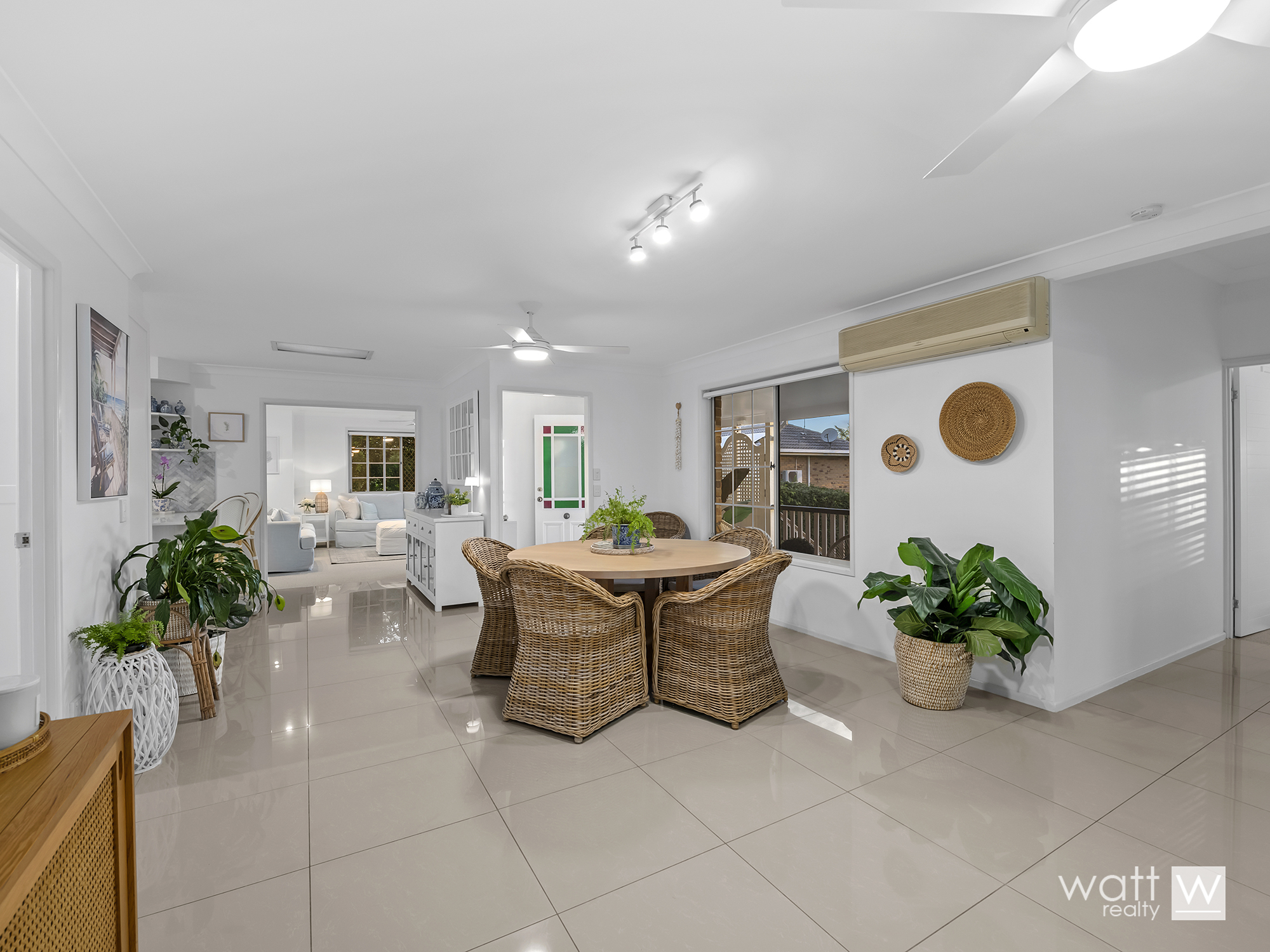 5 LYTHAM COURT, Albany Creek QLD 4035 - Image 6