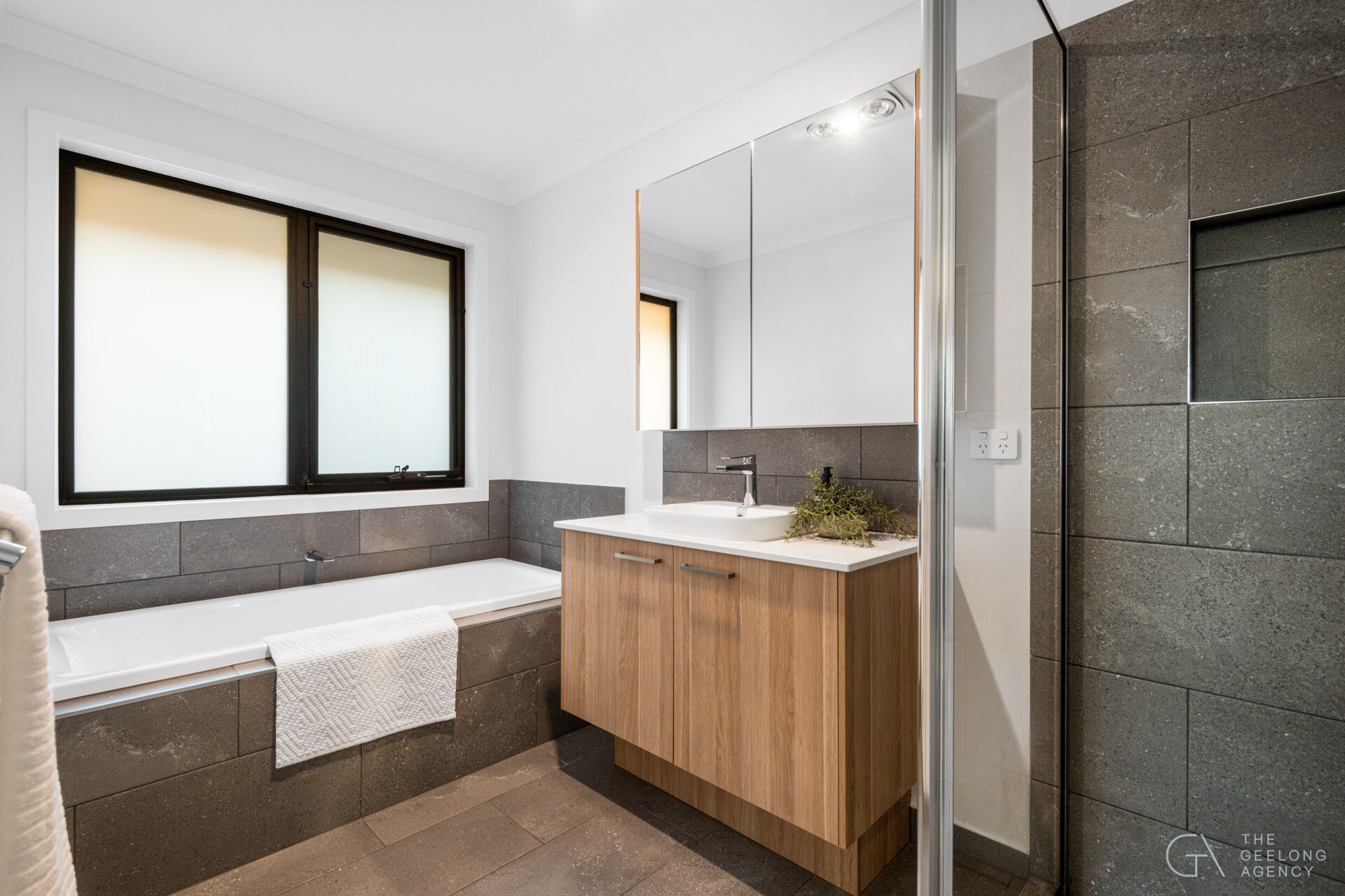 5-bedroom house at 29 Escarpment Drive, Fyansford, VIC 3218, Greater Geelong, Victoria