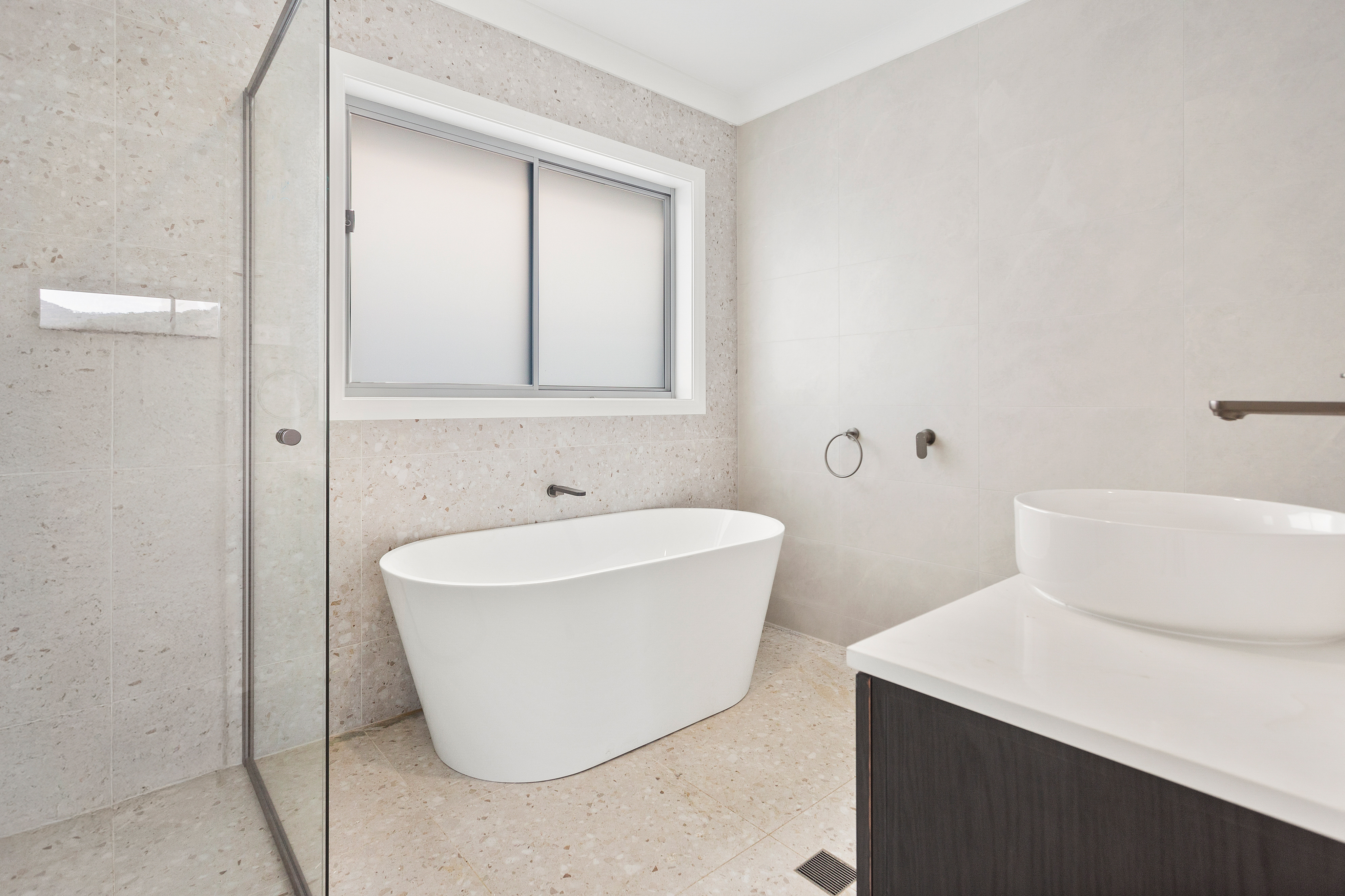 2 Foxground Parade, Tullimbar, Nsw, 2527 - Image 5