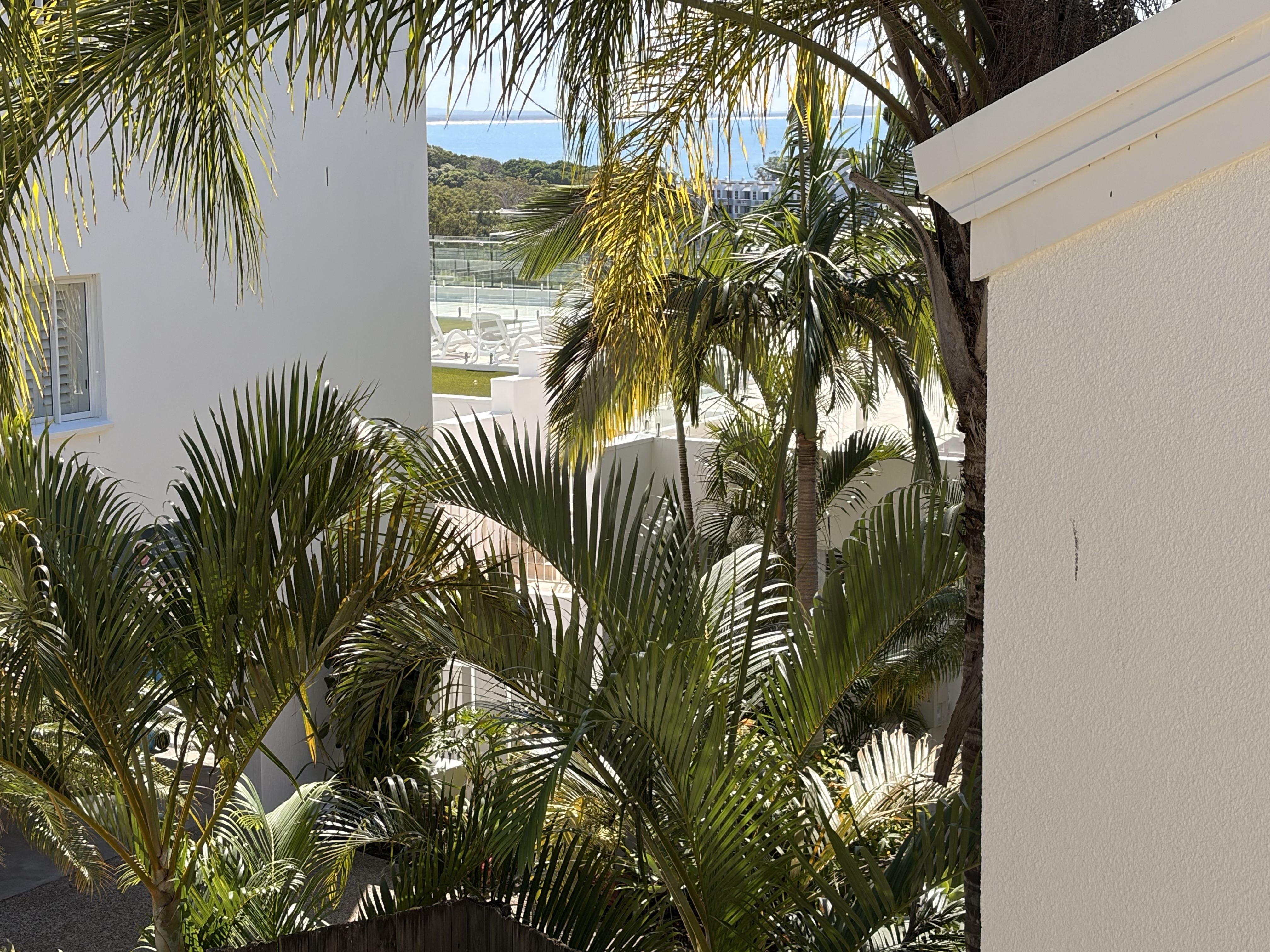 4/6 Noosa Drive, Noosa Heads, QLD 4567 - Image 6