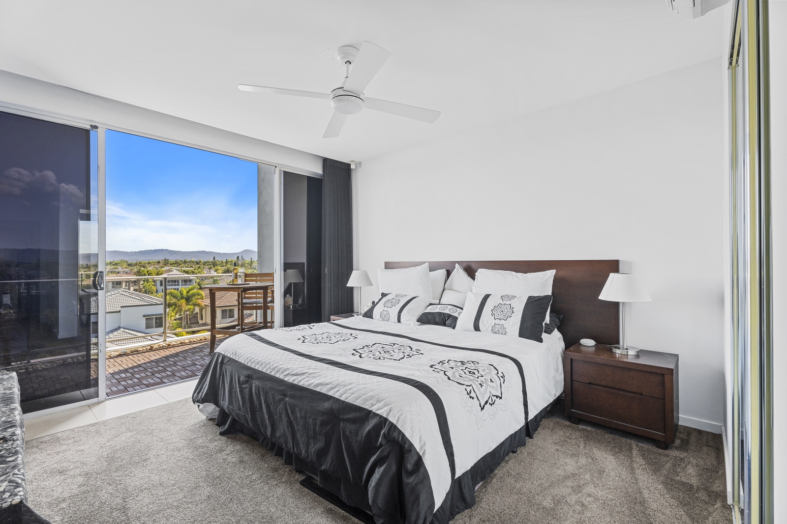 2403/2 Activa Way, Hope Island, Qld, 4212 - Image 4