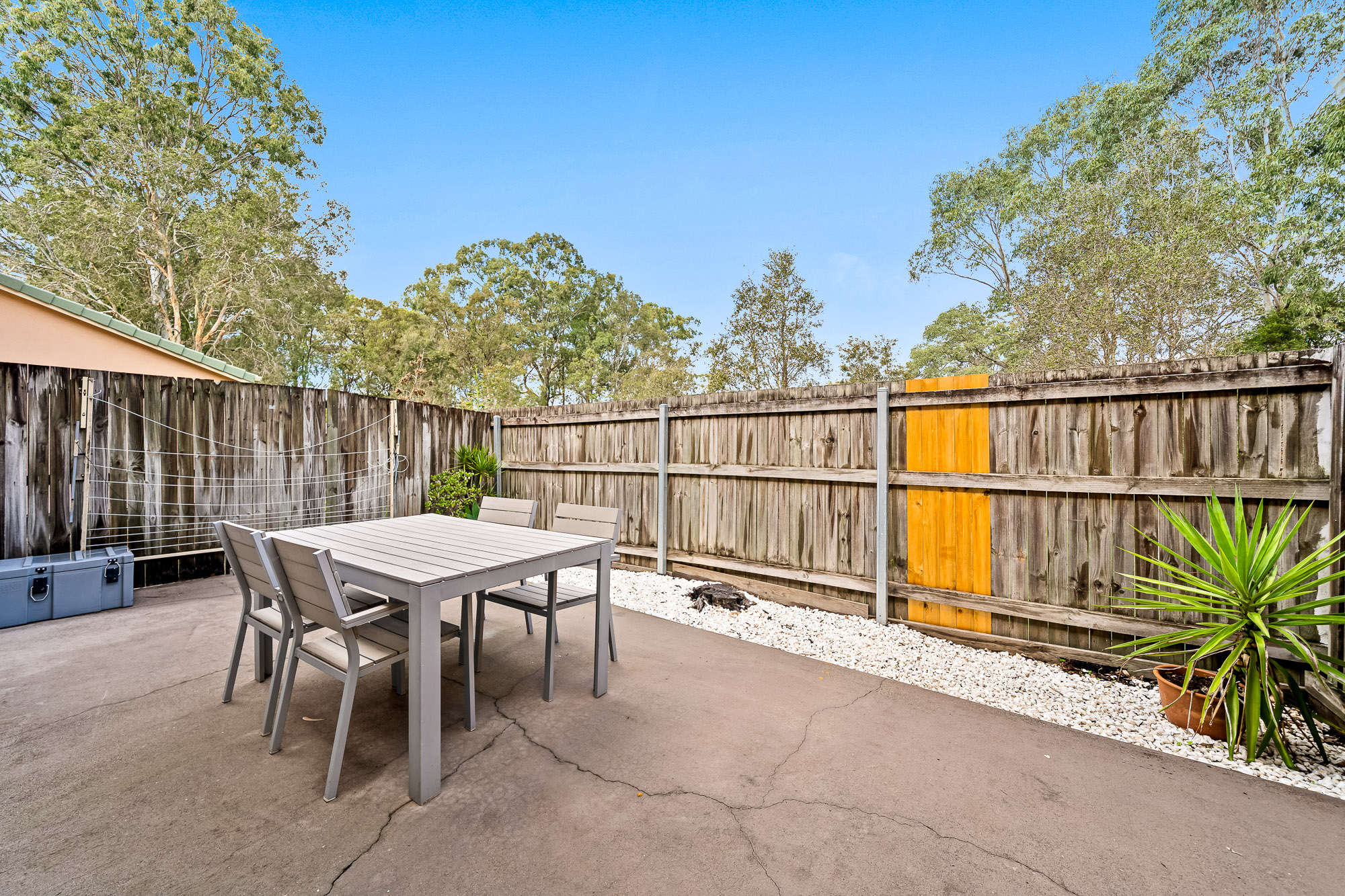 3-bedroom unit at 62 40 GLENEFER STREET, RUNCORN QLD 4113, Brisbane, Queensland
