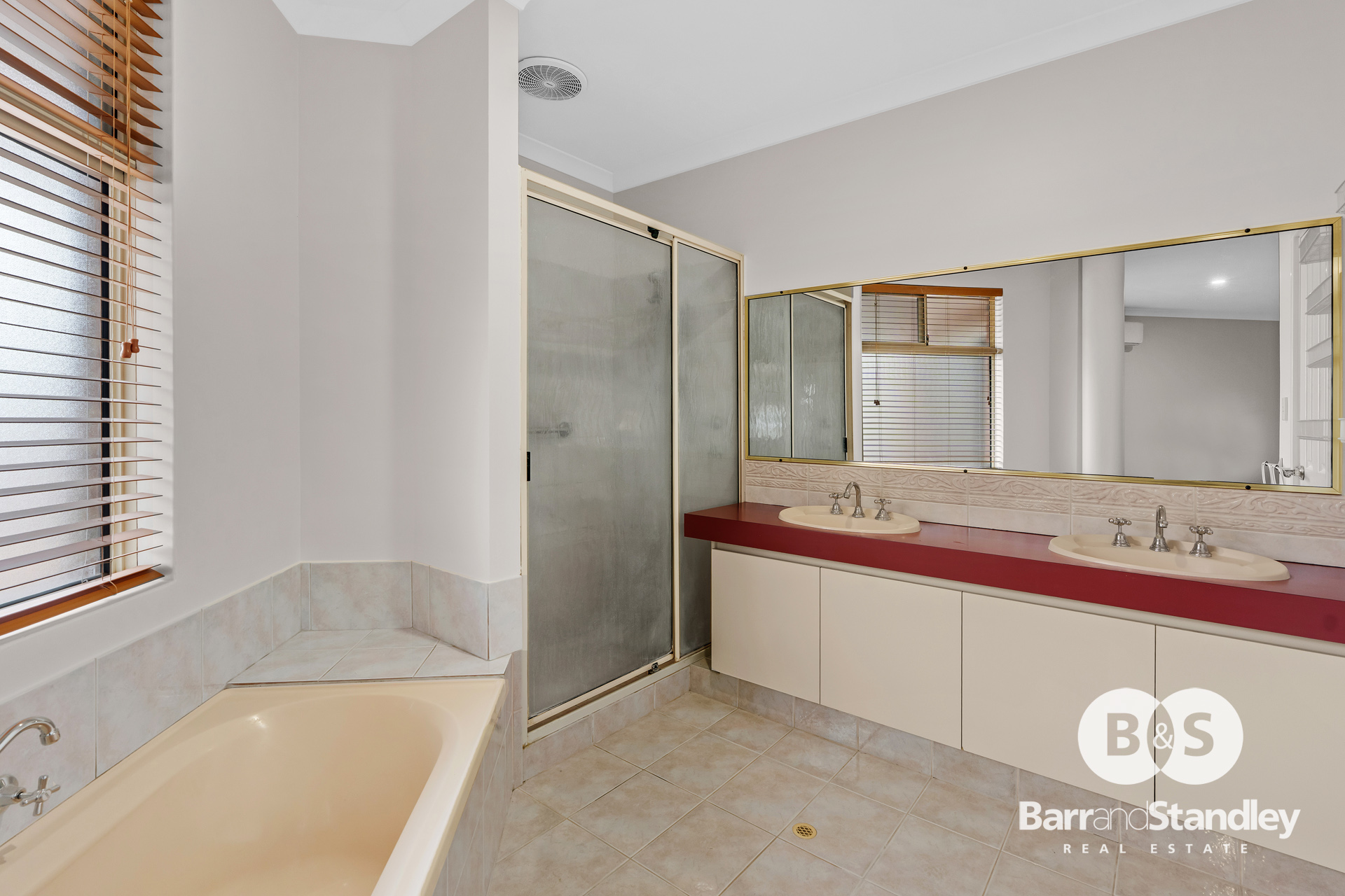 4-bedroom house at 9 CLAUGHTON WAY, Glen Iris WA 6230, Bunbury, Western Australia