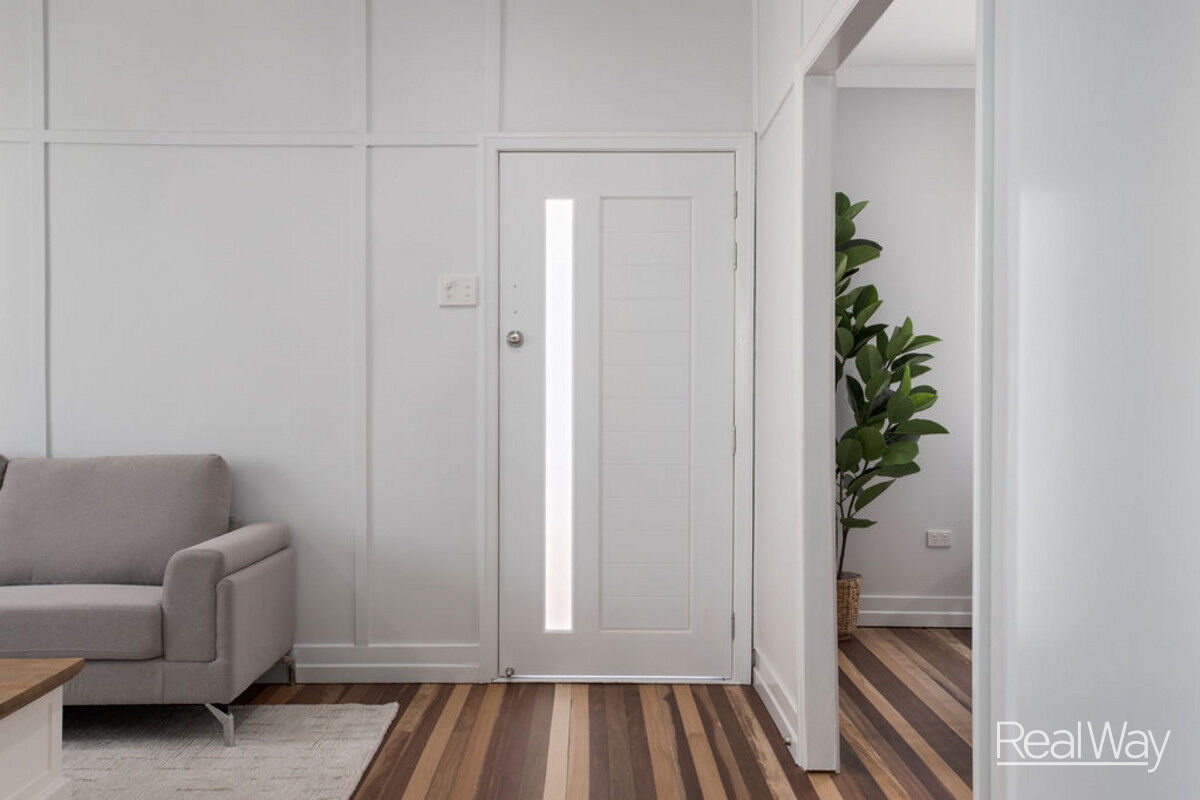 10 Green Street, Booval, QLD 4304 - Image 10