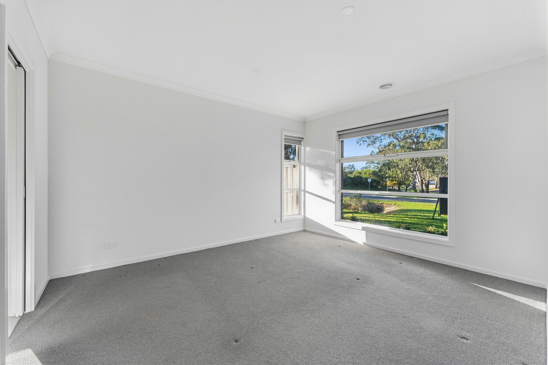 4-bedroom house at 10 HAMILTON STREET, Broadford VIC 3658, Mitchell, Victoria