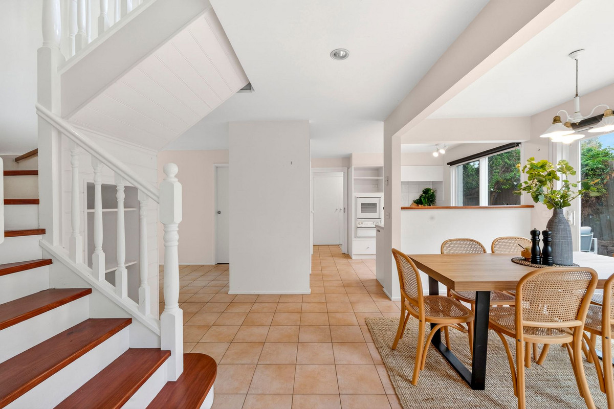 27 GLANEUSE AVENUE, Torquay VIC 3228 - Image 9