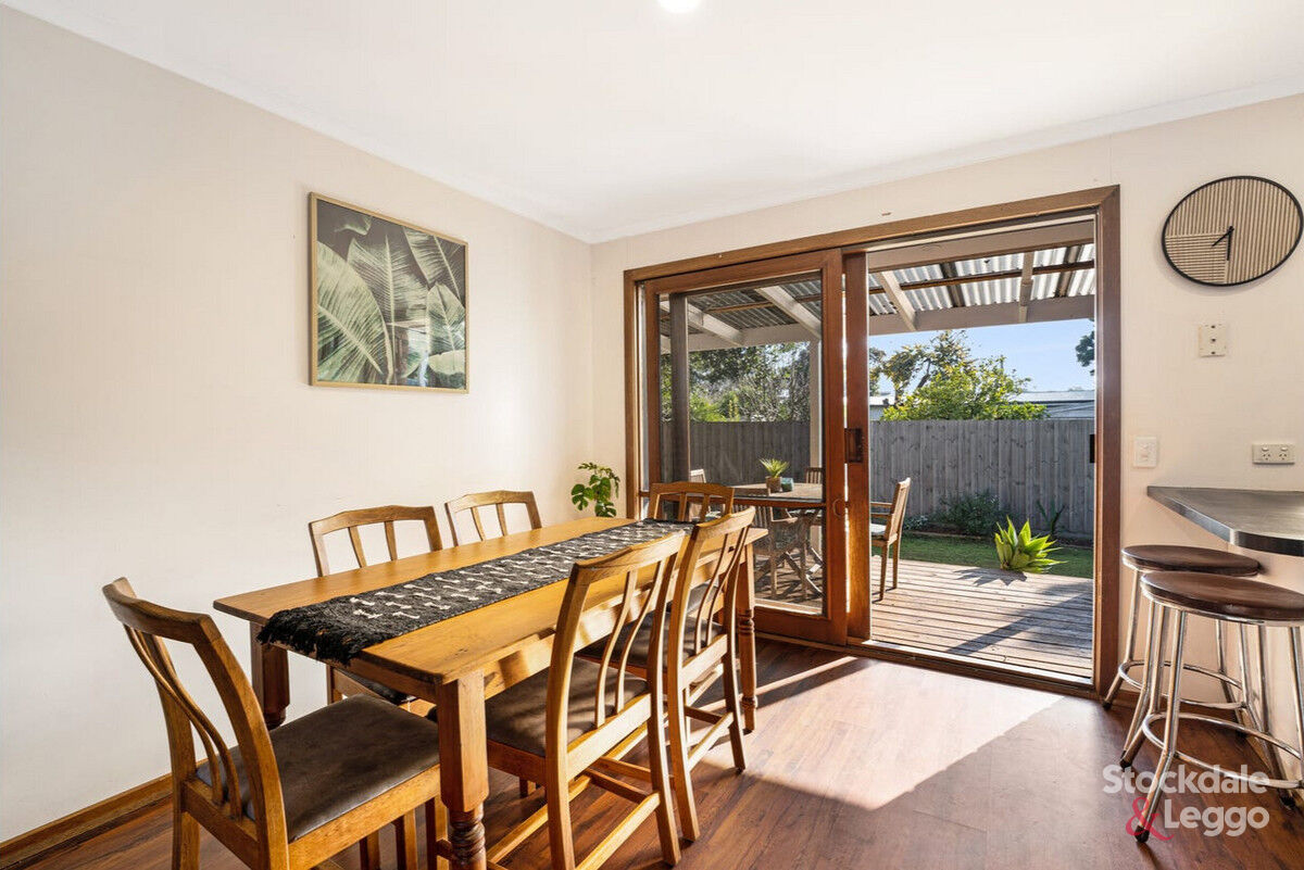 2/68-70 Walton Street, Cowes, VIC 3922 - Image 8