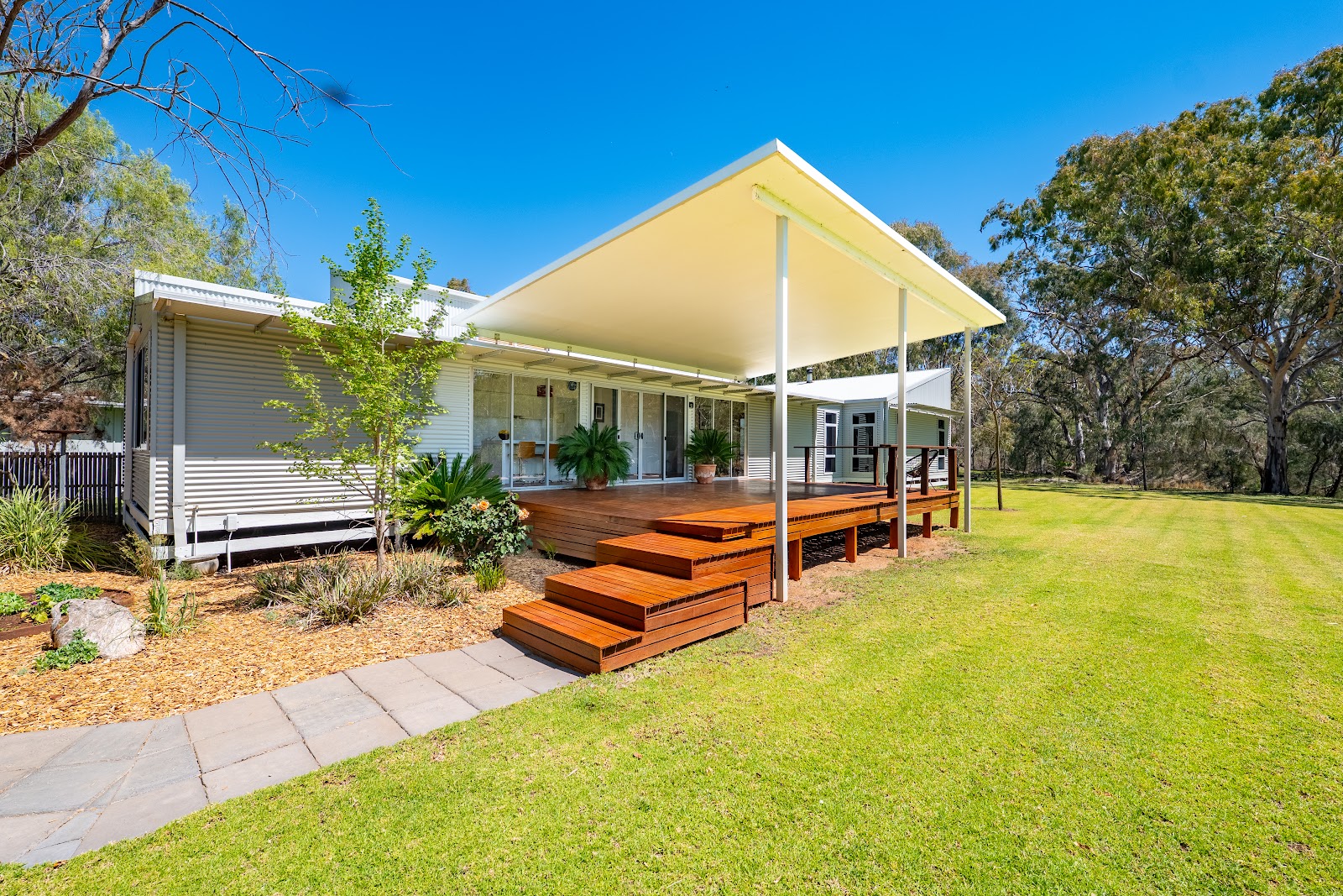 4-bedroom house at 901 LACHLAN RIVER ROAD, Hillston NSW 2675, Carrathool, New South Wales