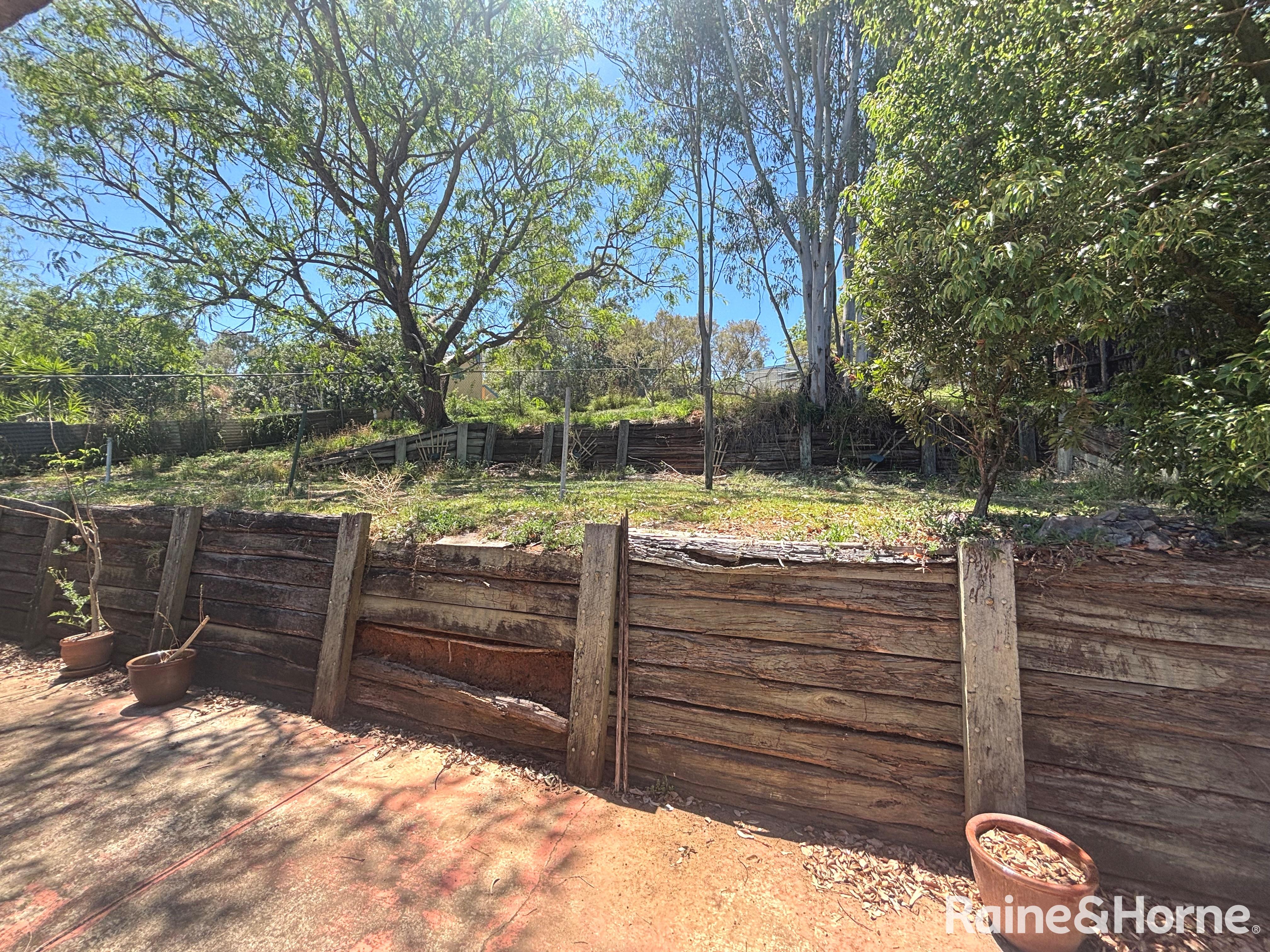 12 Hospital Terrace, Nanango, QLD 4615 - Image 9