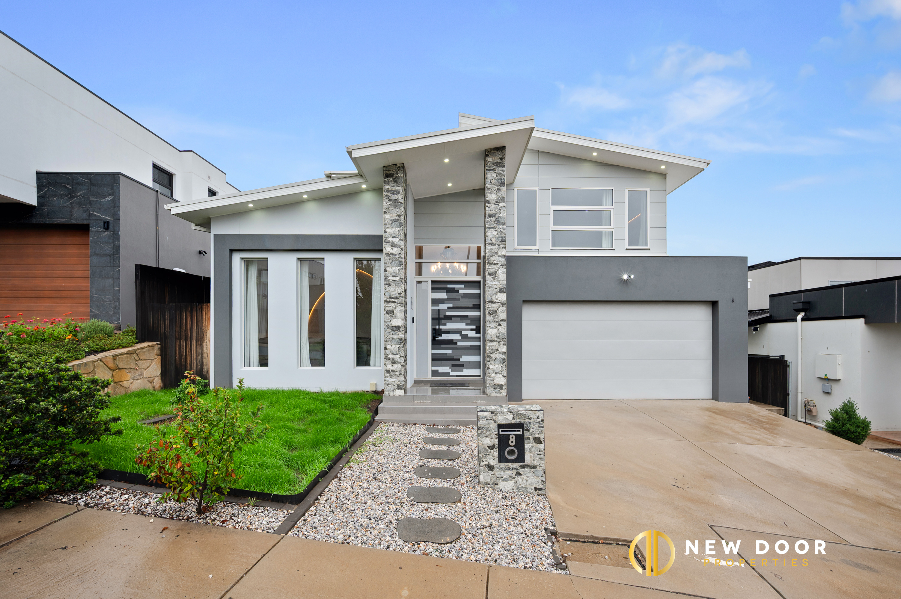 8 NAVRATIL STREET, Denman Prospect ACT 2611 - Image 1