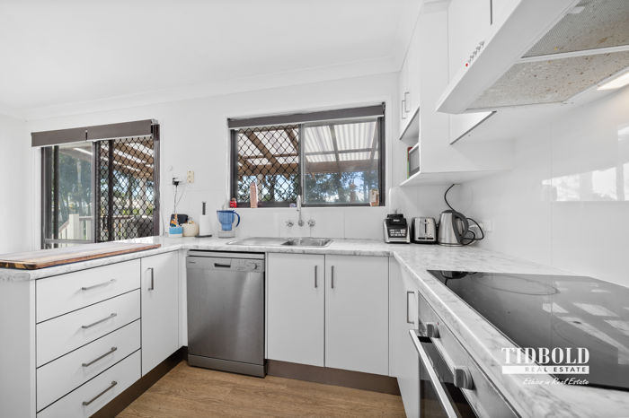 3-bedroom house at 8 Holly Road, Victoria Point, QLD 4165, Redland, Queensland