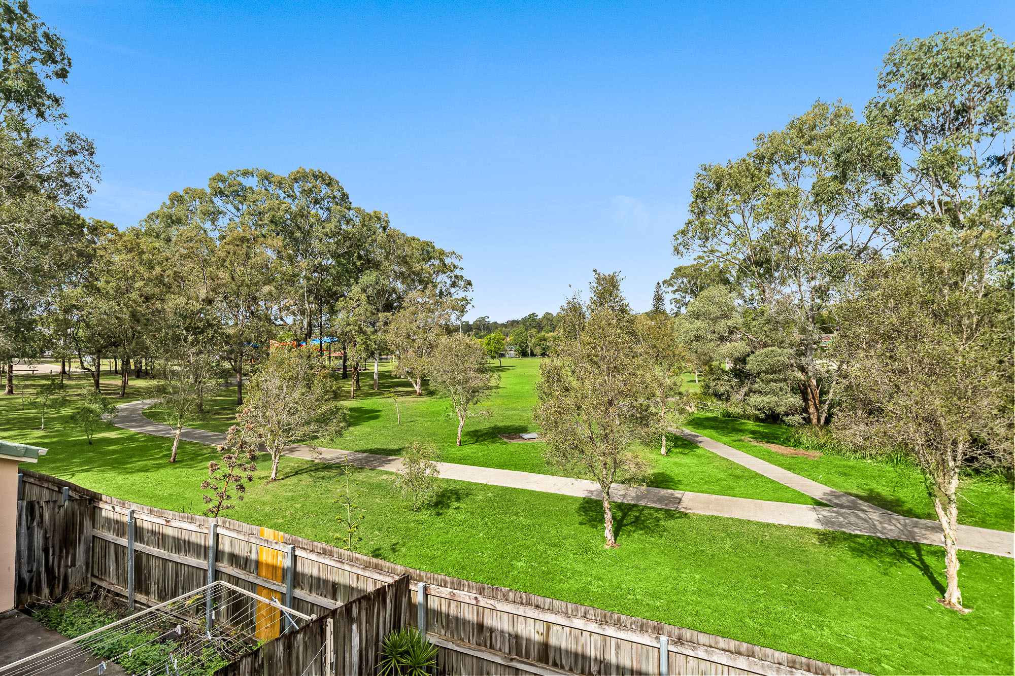 3-bedroom unit at 62 40 GLENEFER STREET, RUNCORN QLD 4113, Brisbane, Queensland