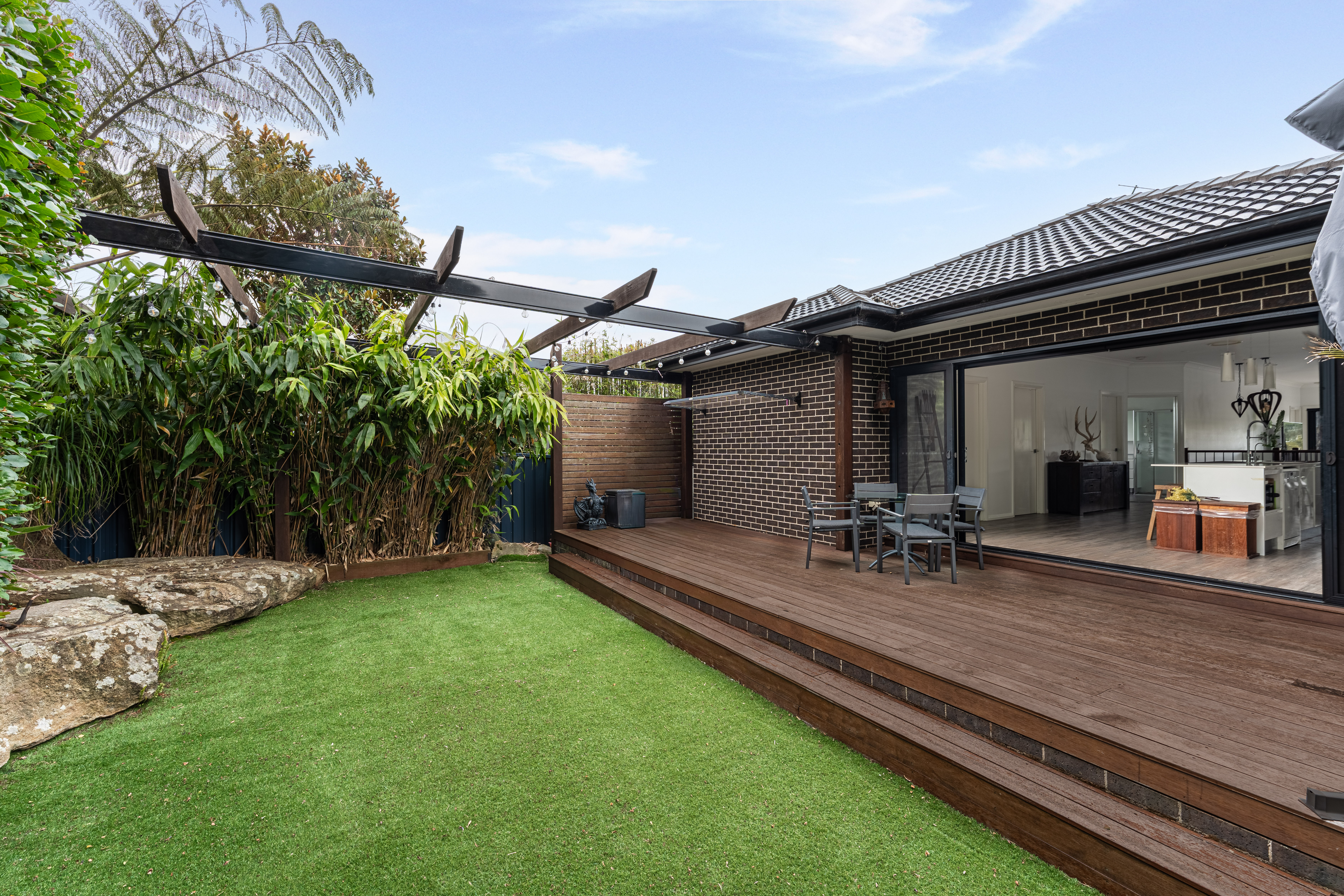 3-bedroom house at 4 The Crescent, Helensburgh, Nsw, 2508, Wollongong, New South Wales