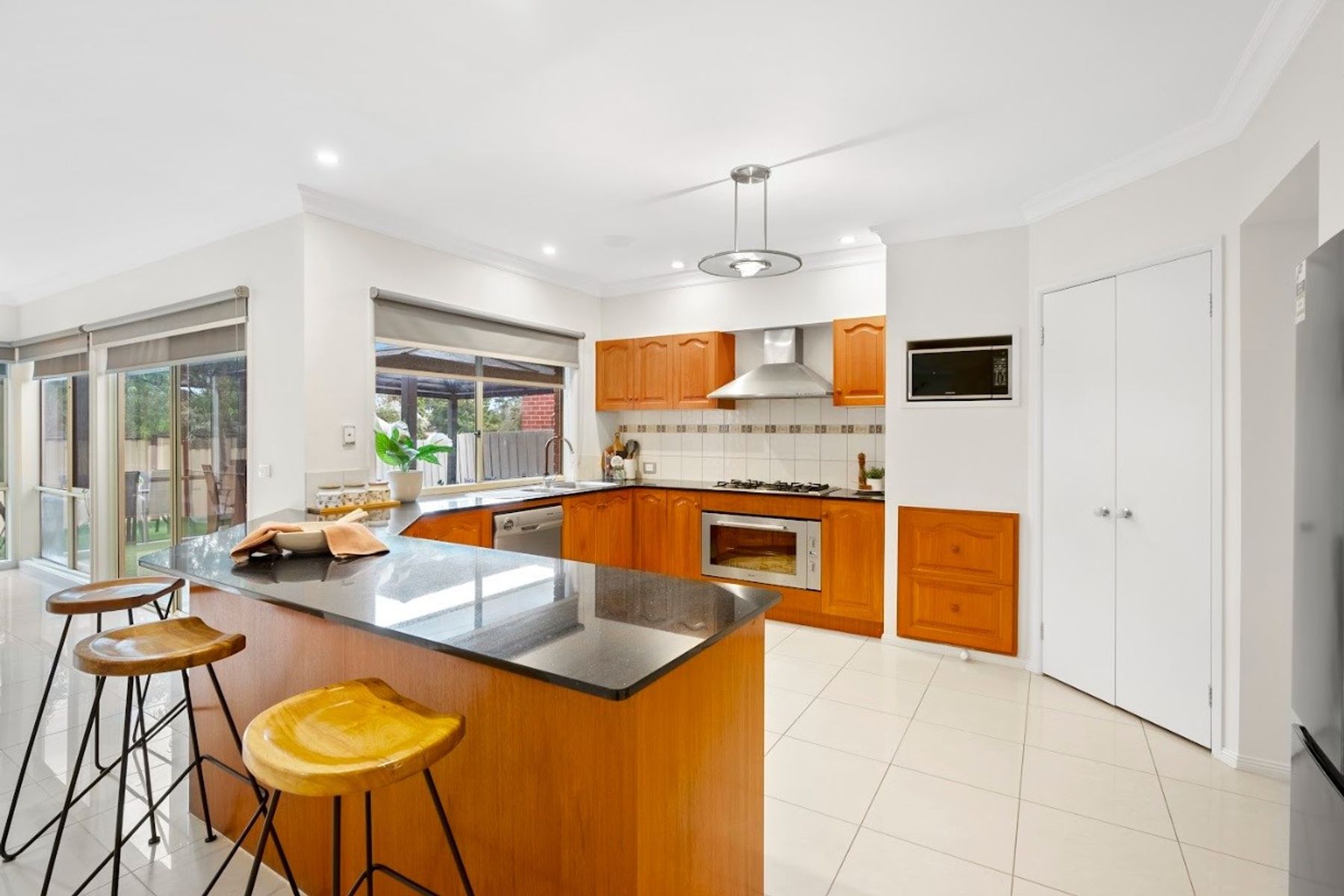 1 Wallingford Place, Rowville, VIC 3178 - Image 4