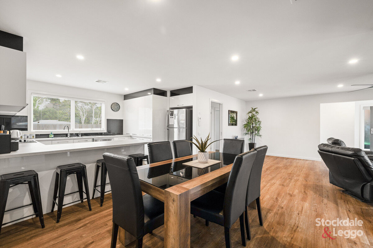 3-bedroom unit at 2 29 STEELE STREET, COWES VIC 3922, Bass Coast, Victoria