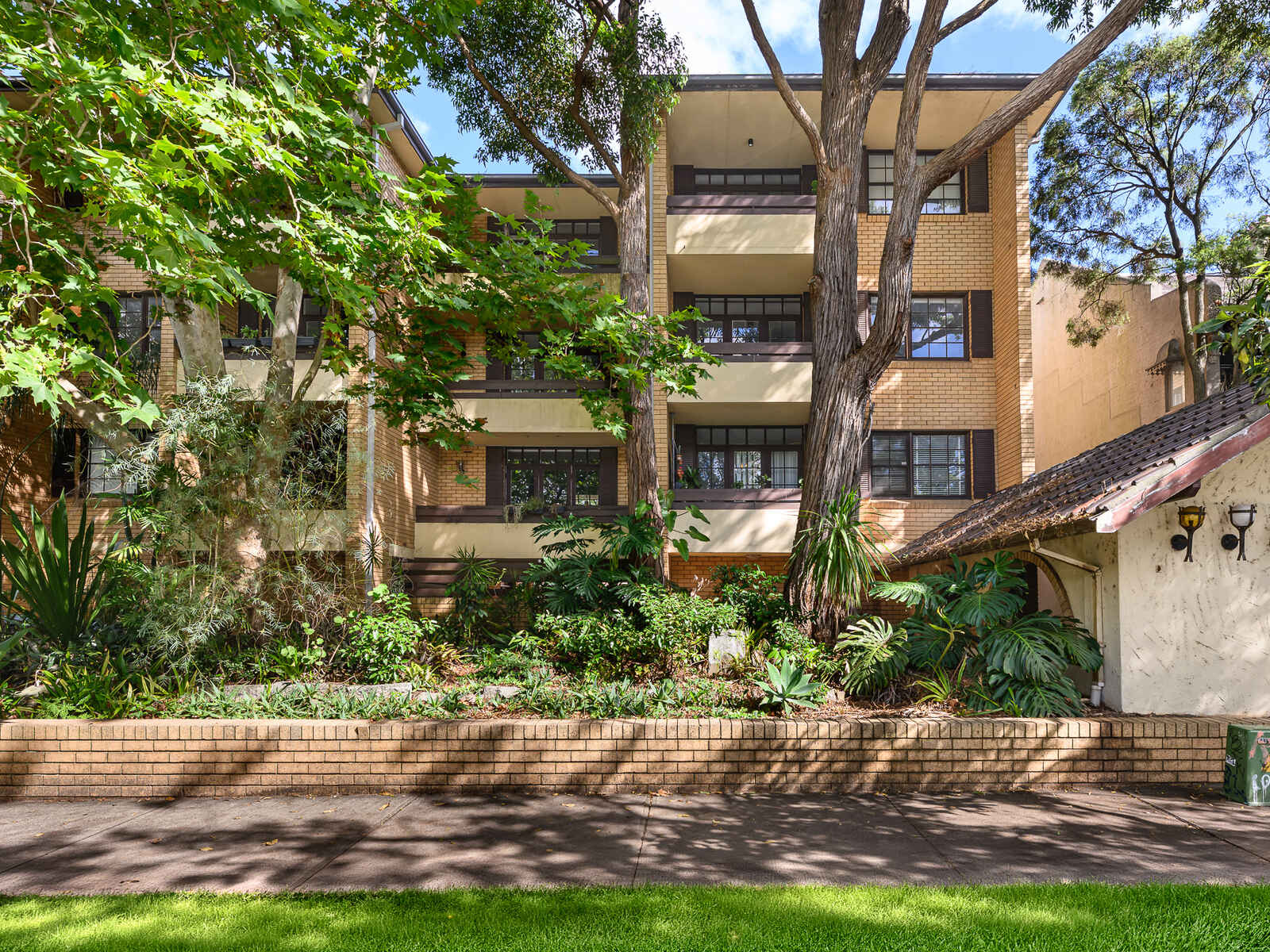 17 54-58 JOHNSTON STREET, ANNANDALE NSW 2038 - Image 1