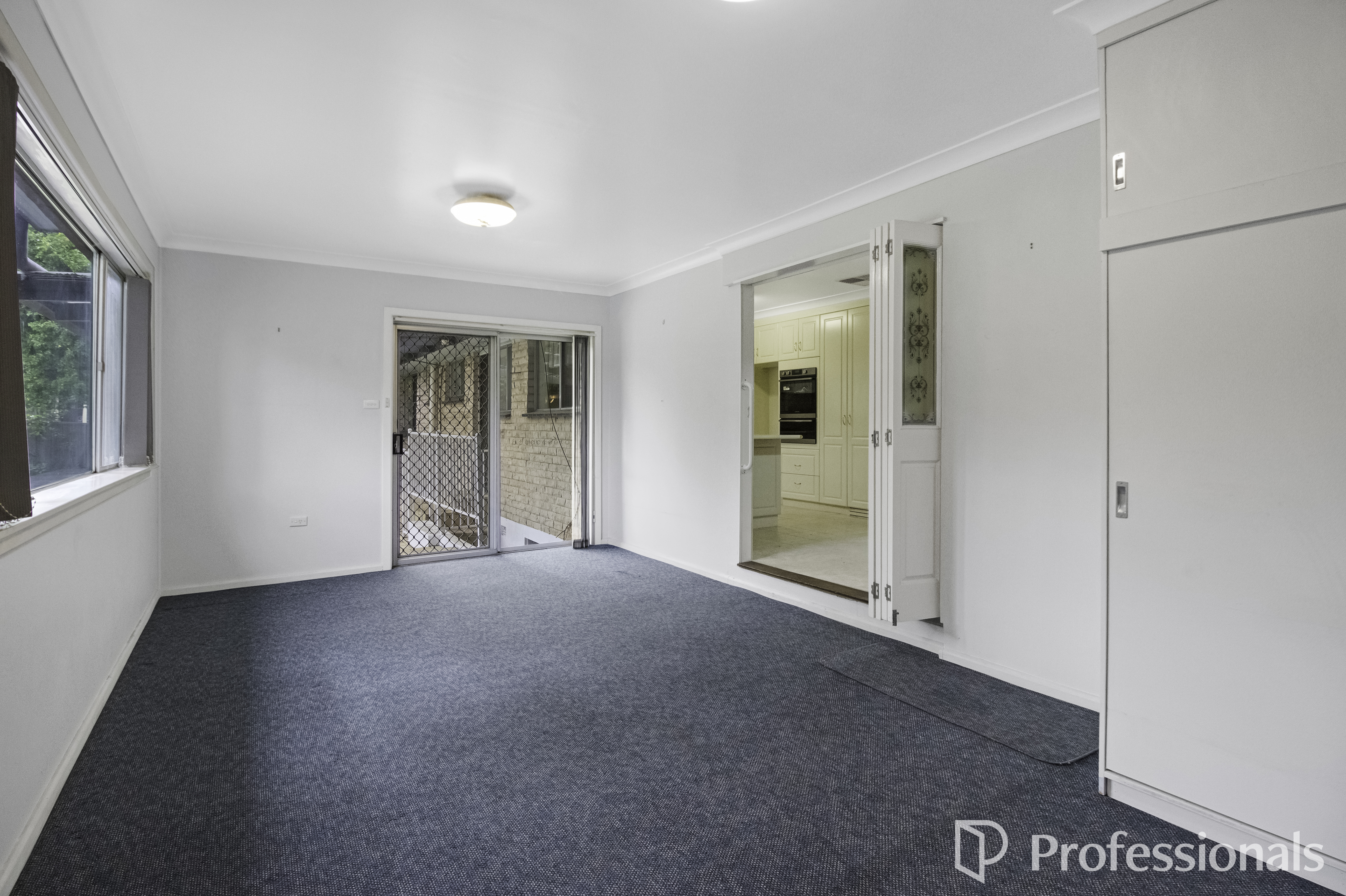 42 White Avenue, Kooringal, NSW 2650 - Image 7