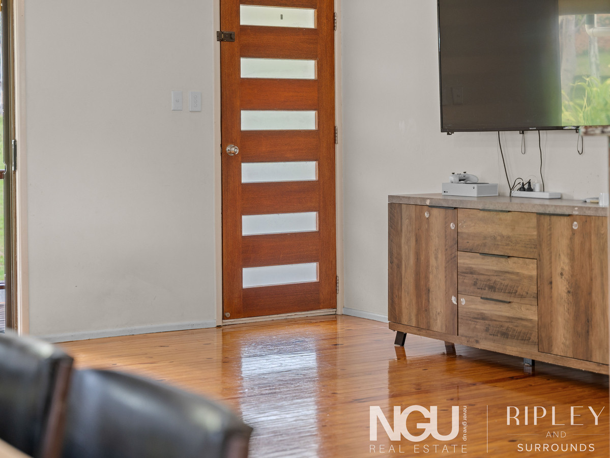 13 RONALD STREET, Bundamba QLD 4304 - Image 6