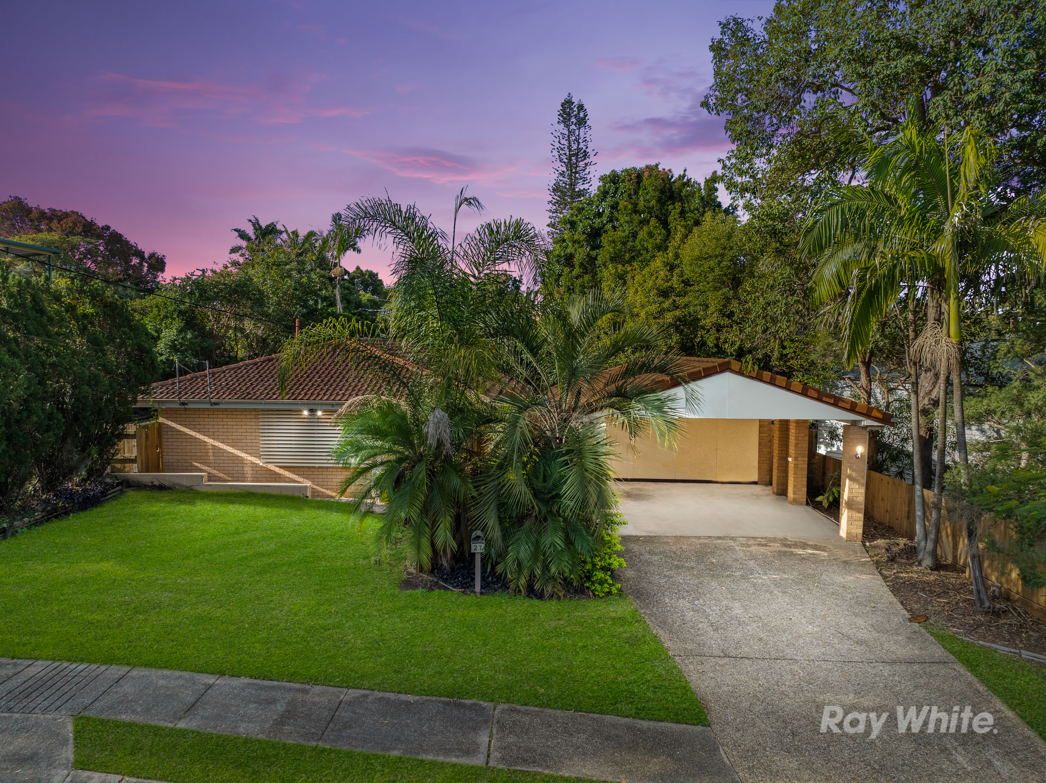 27 Veronica Avenue, Daisy Hill, QLD 4127 - Image 4