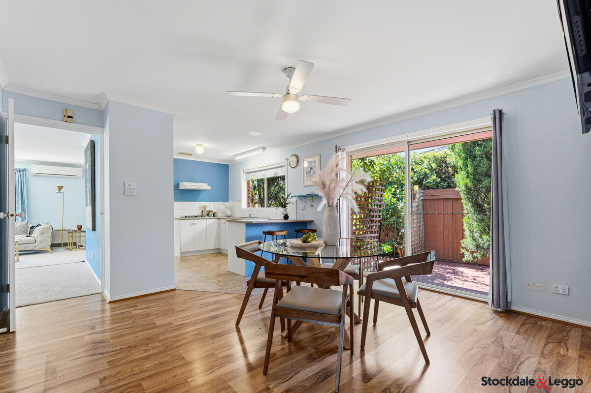 2 10 JAMIESON COURT, PAKENHAM VIC 3810 - Image 8