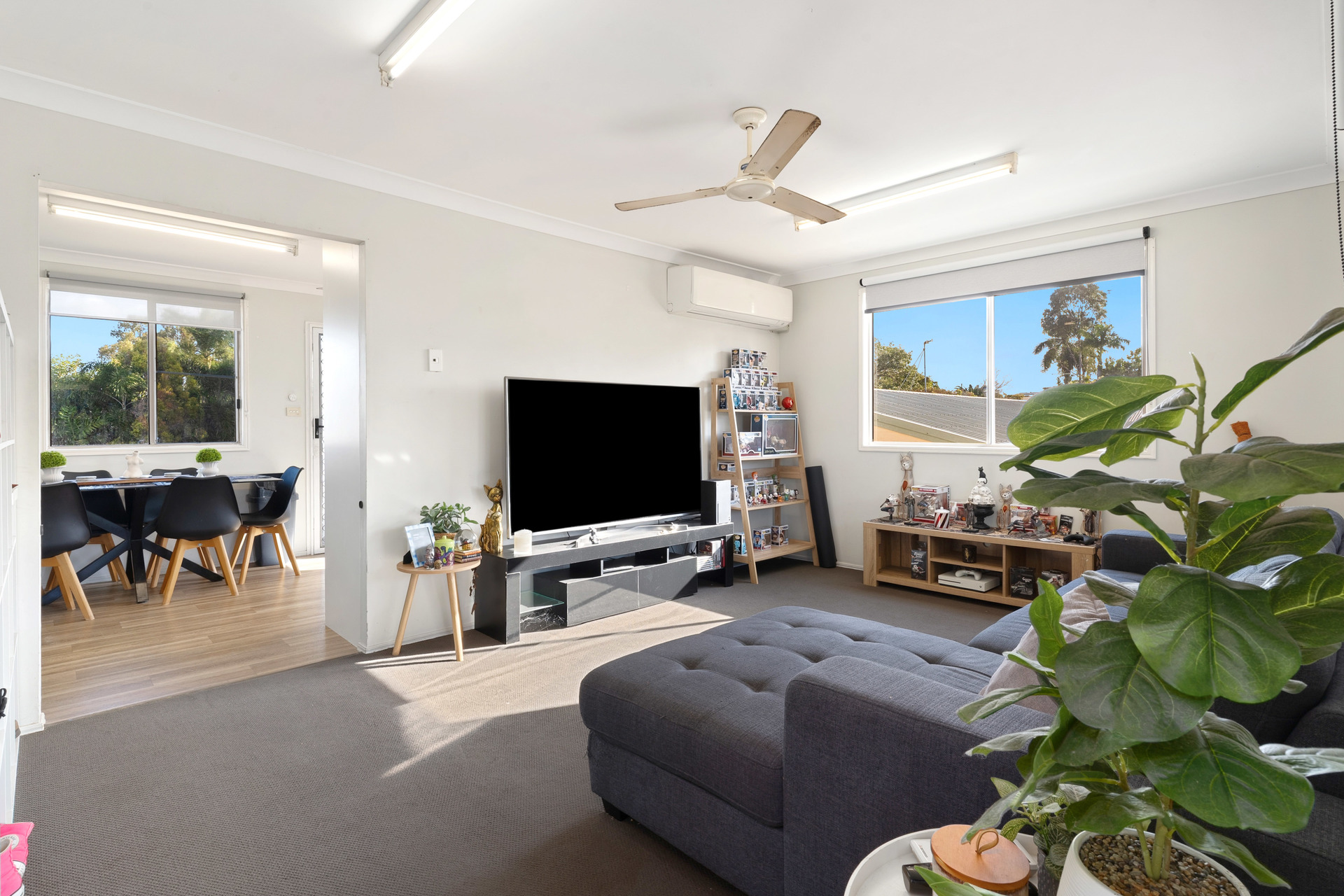 114 DONOVAN CRESCENT, Gracemere QLD 4702 - Image 4
