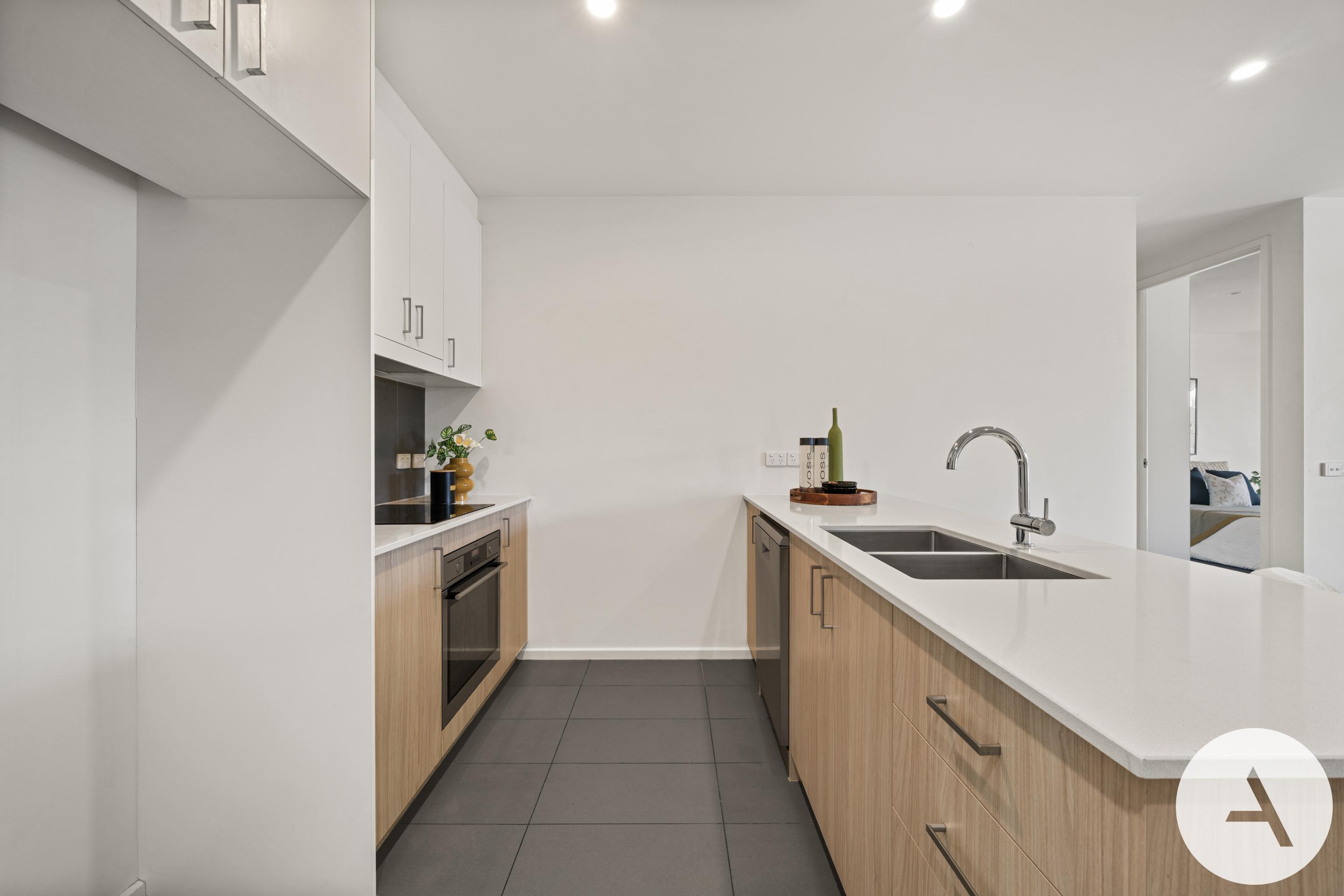 3-bedroom unit at ORI 7 30 LONSDALE STREET, BRADDON ACT 2612, Unincorporated Act, Australian Capital Territory