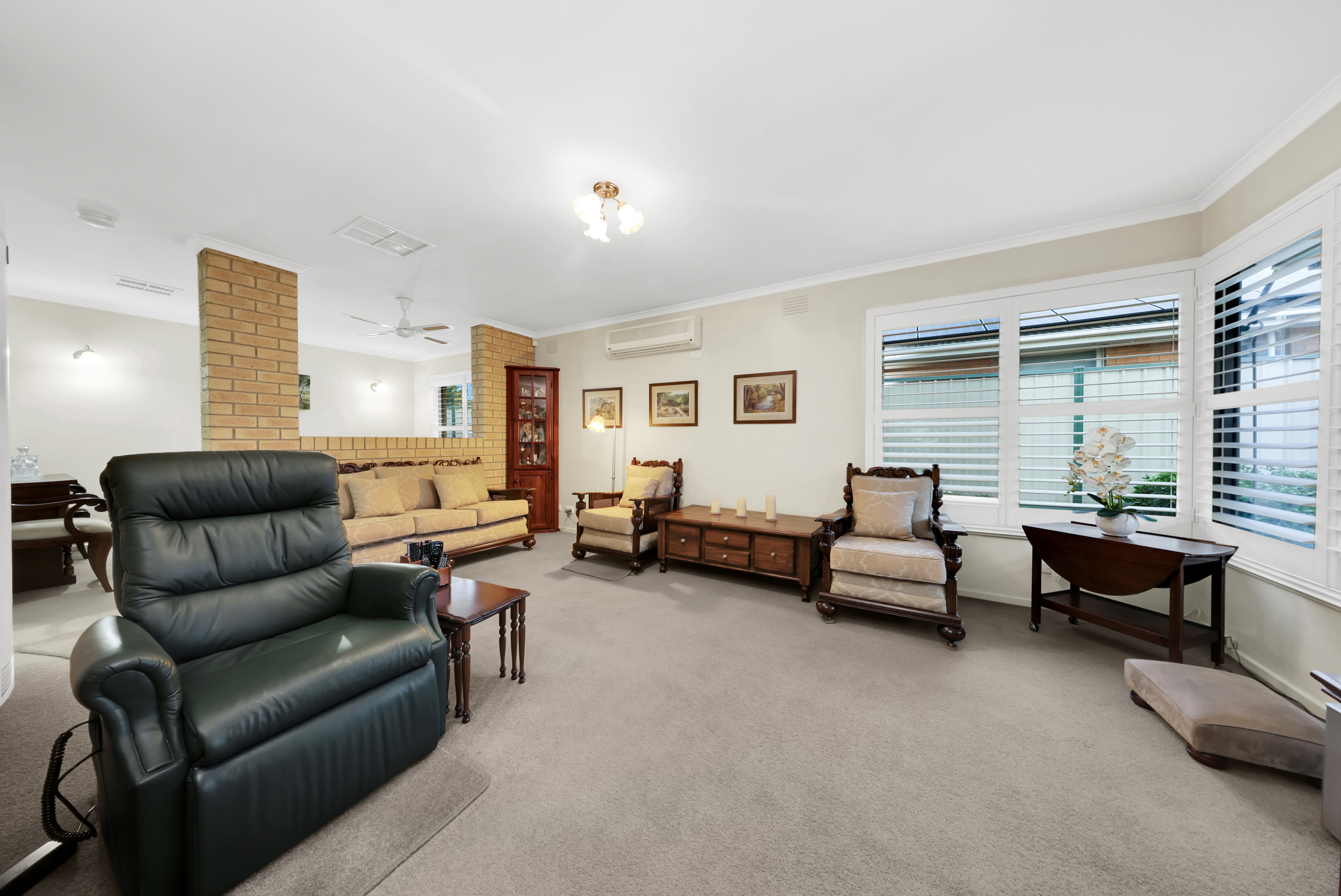 8 EVE COURT, Craigieburn VIC 3064 - Image 4