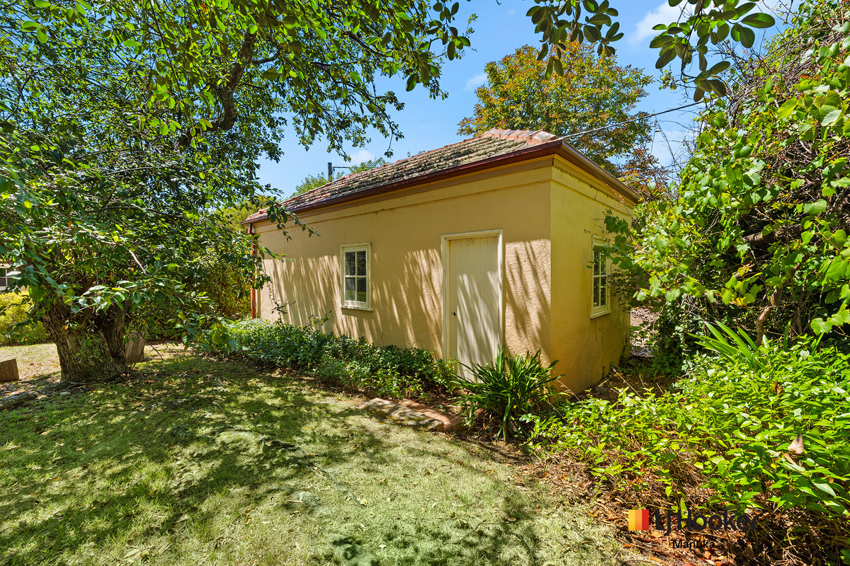 3-bedroom house at 70 DOMINION CIRCUIT, Deakin ACT 2600, Unincorporated Act, Australian Capital Territory