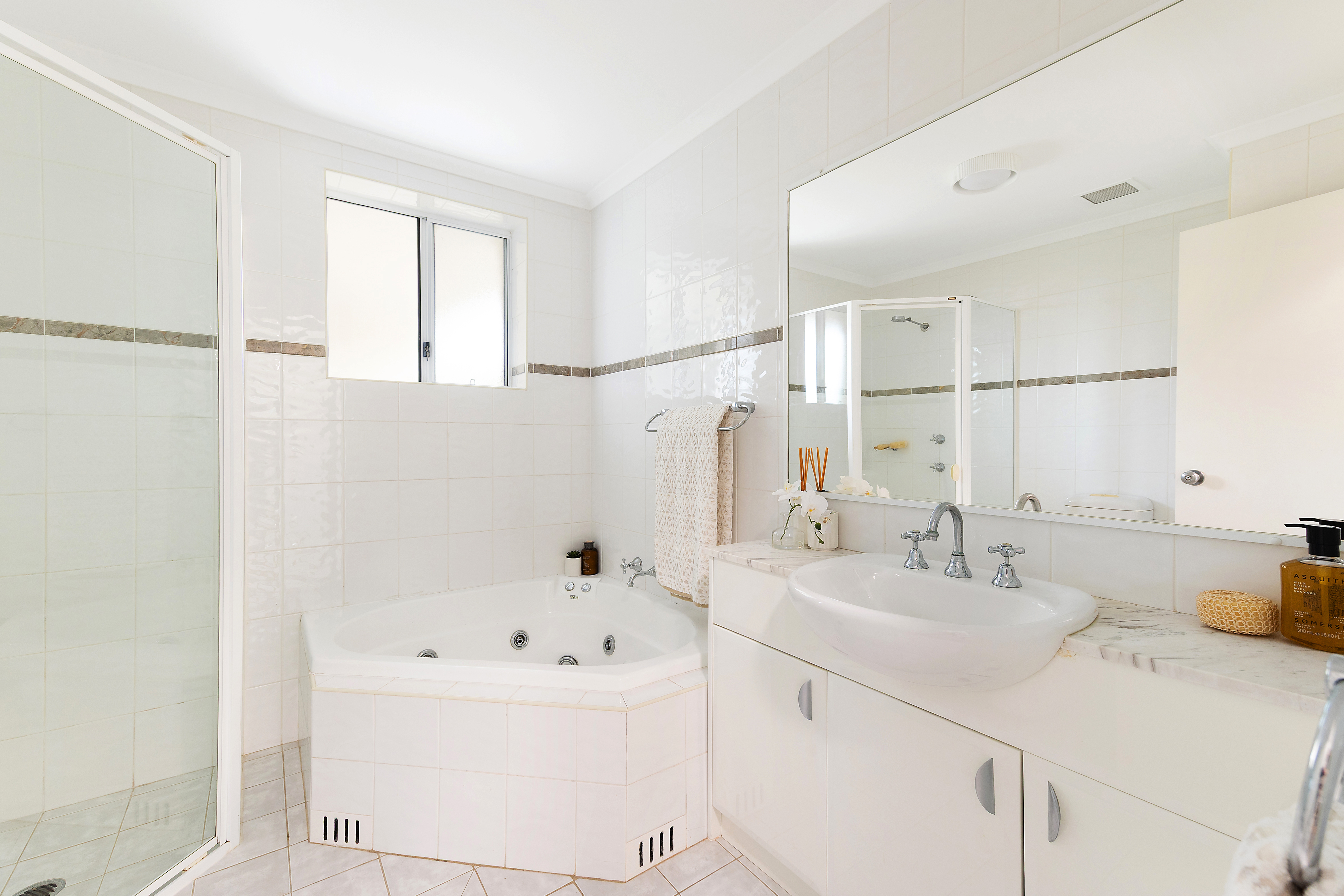 7 34 HIGHPOINT DRIVE, NORTH WAHROONGA NSW 2076 - Image 7