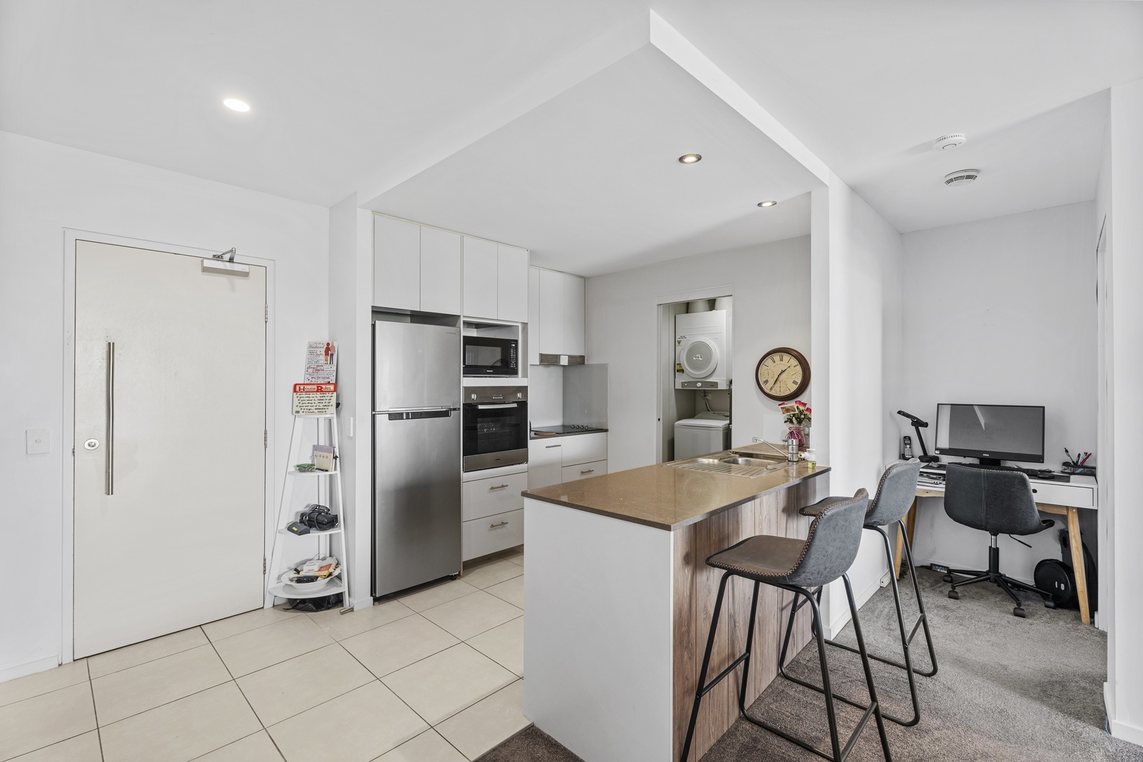 2403/2 Activa Way, Hope Island, Qld, 4212 - Image 6