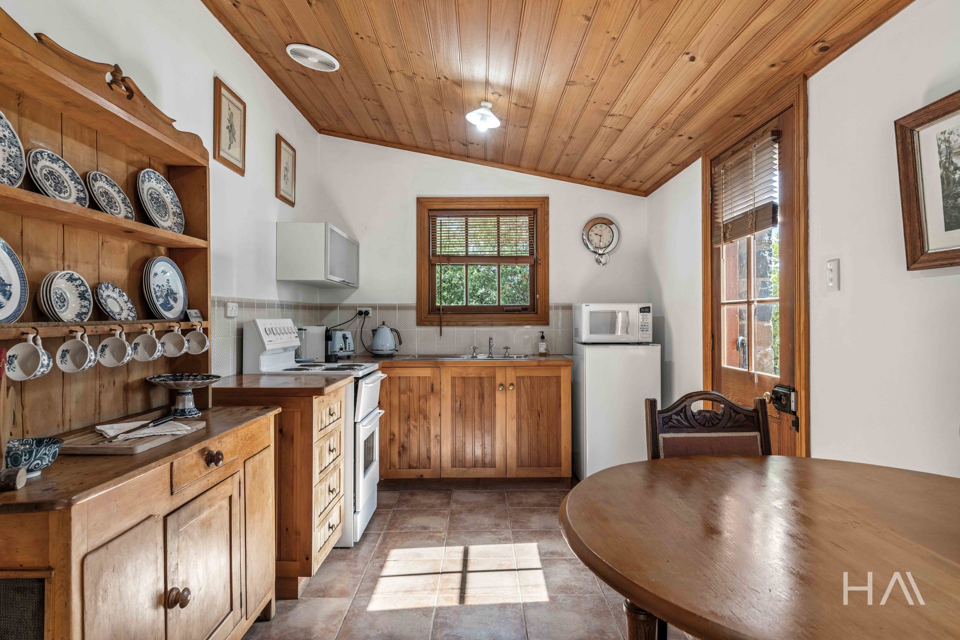 9-bedroom house at 100 Tasman Highway, Swansea, TAS 7190, Glamorgan-Spring Bay, Tasmania