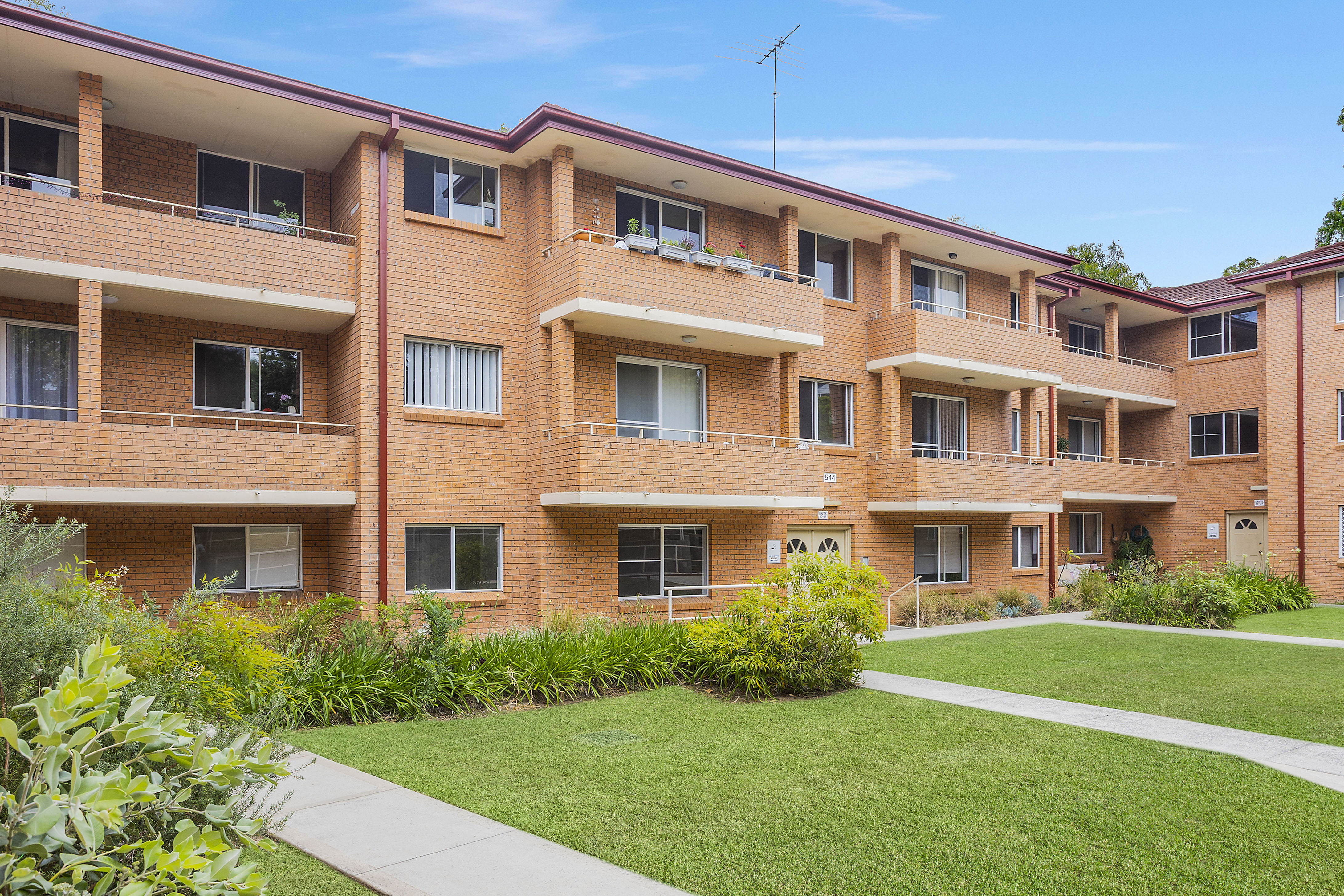 UNIT 10 538-544 PRESIDENT AVENUE, Sutherland NSW 2232 - Image 1