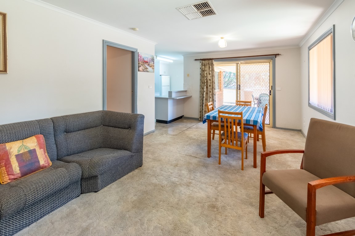 91 POLARIS STREET, Temora NSW 2666 - Image 5